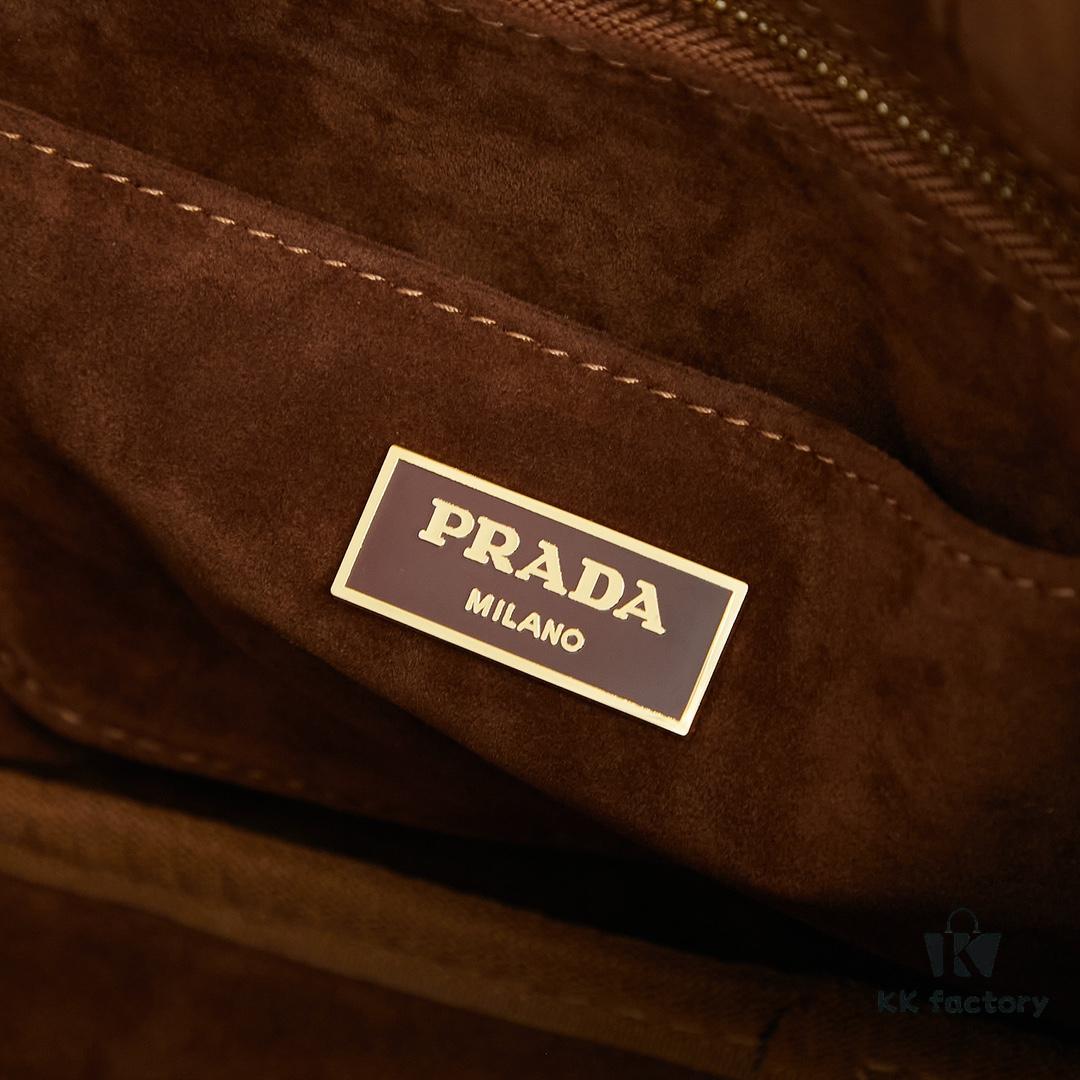 6930b7e76e68136f4d9ae292 Prada New Arrival: Fortune Begins with the Iconic Triangle Logo