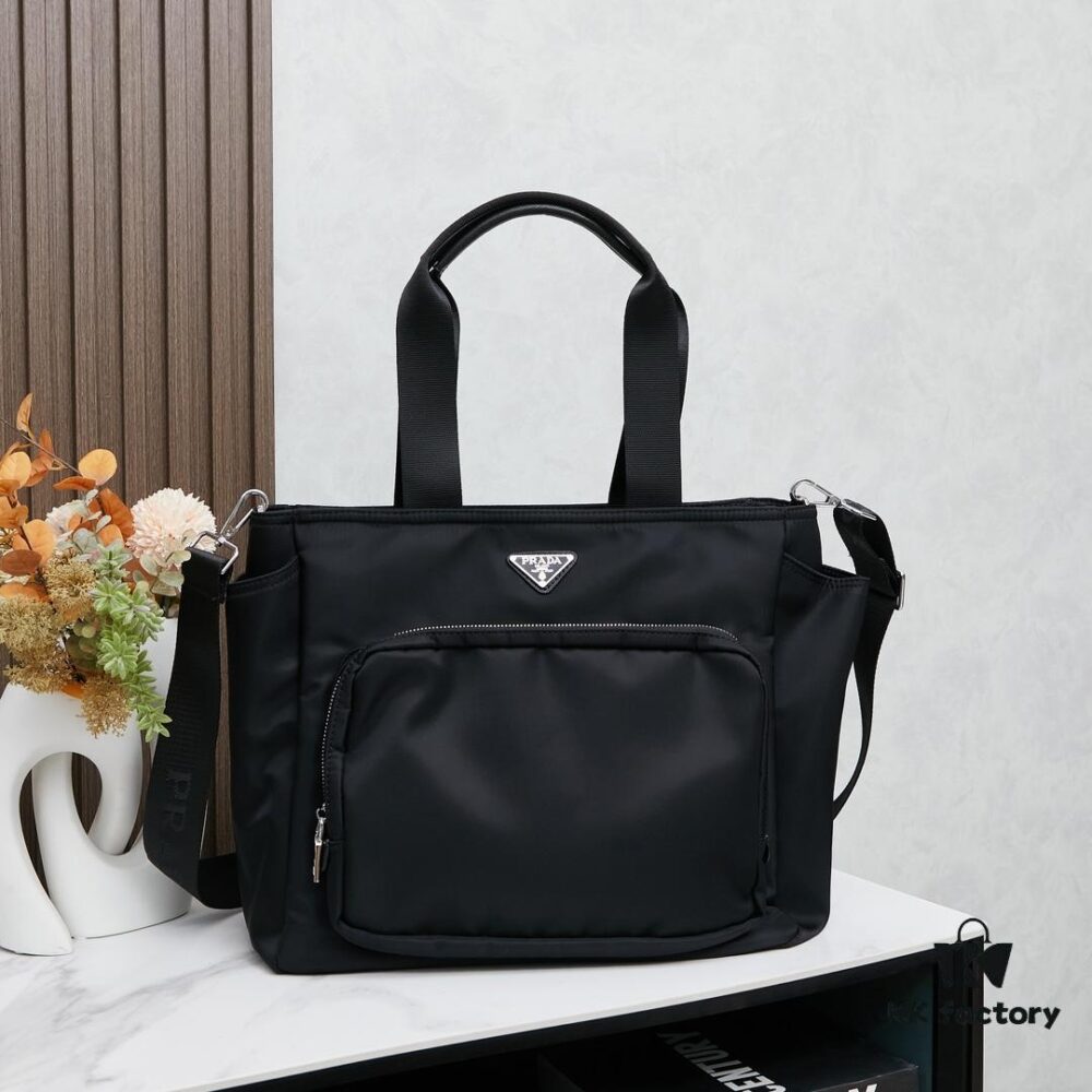 6930b8136e68136f4d9ae2e0 New Couple's Casual Handheld Crossbody Bag, Minimalist Shoulder Tote Bag
