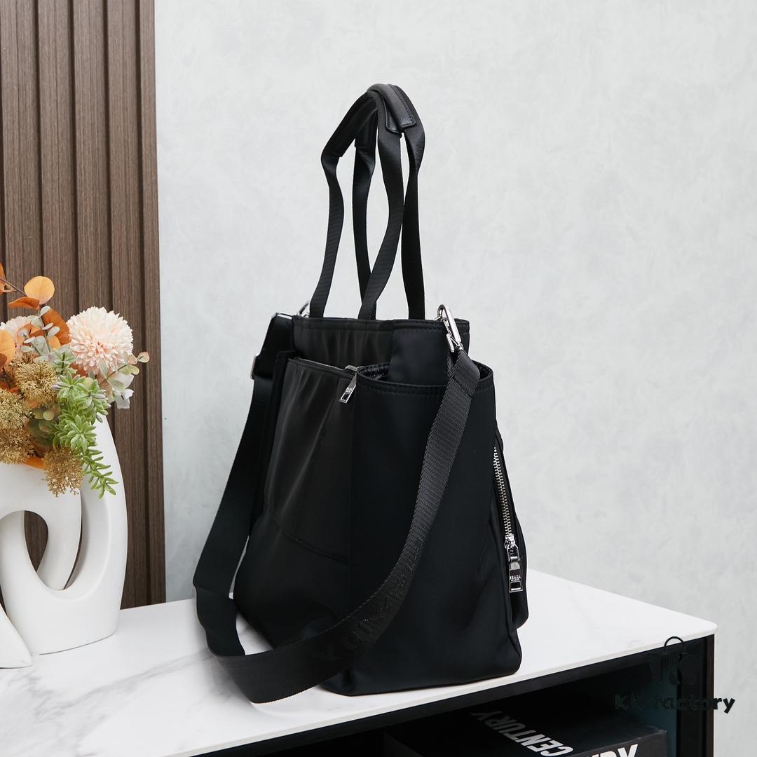 6930b8156e68136f4d9ae2e5 New Couple's Casual Handheld Crossbody Bag, Minimalist Shoulder Tote Bag