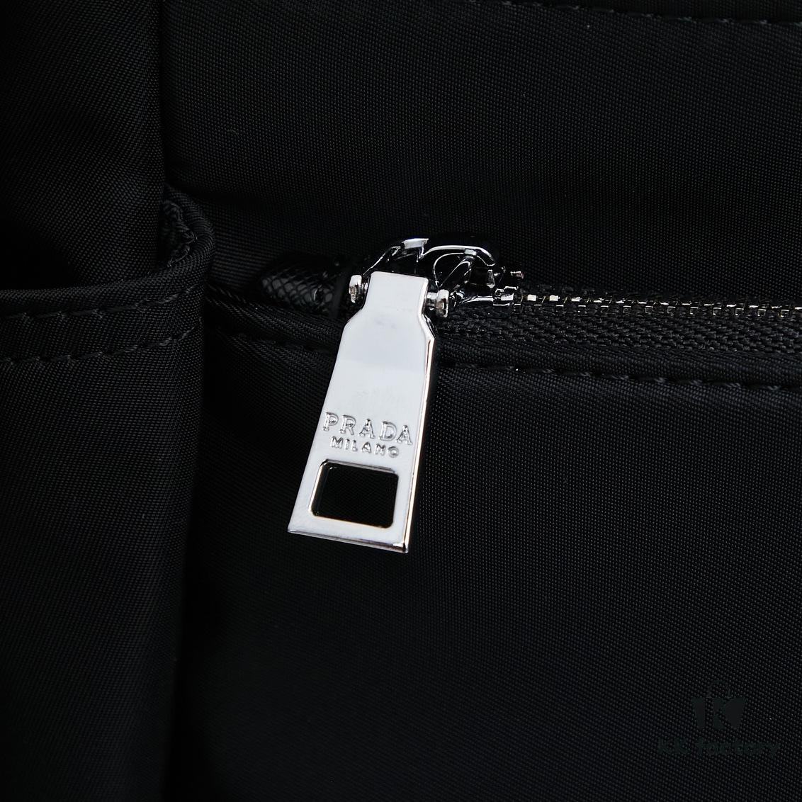 6930b8186e68136f4d9ae2e7 New Couple's Casual Handheld Crossbody Bag, Minimalist Shoulder Tote Bag