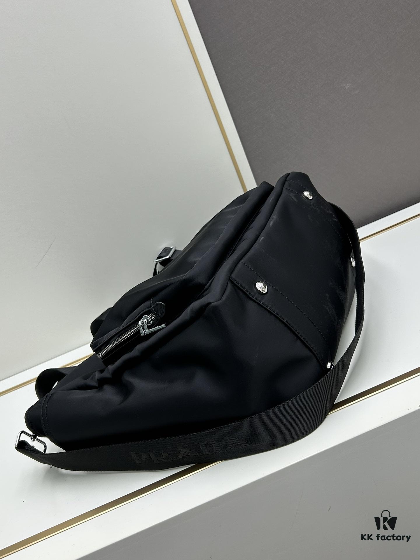 6930b83f6e68136f4d9ae32f New Couple's Casual Handheld Crossbody Bag, Minimalist Shoulder Tote Bag