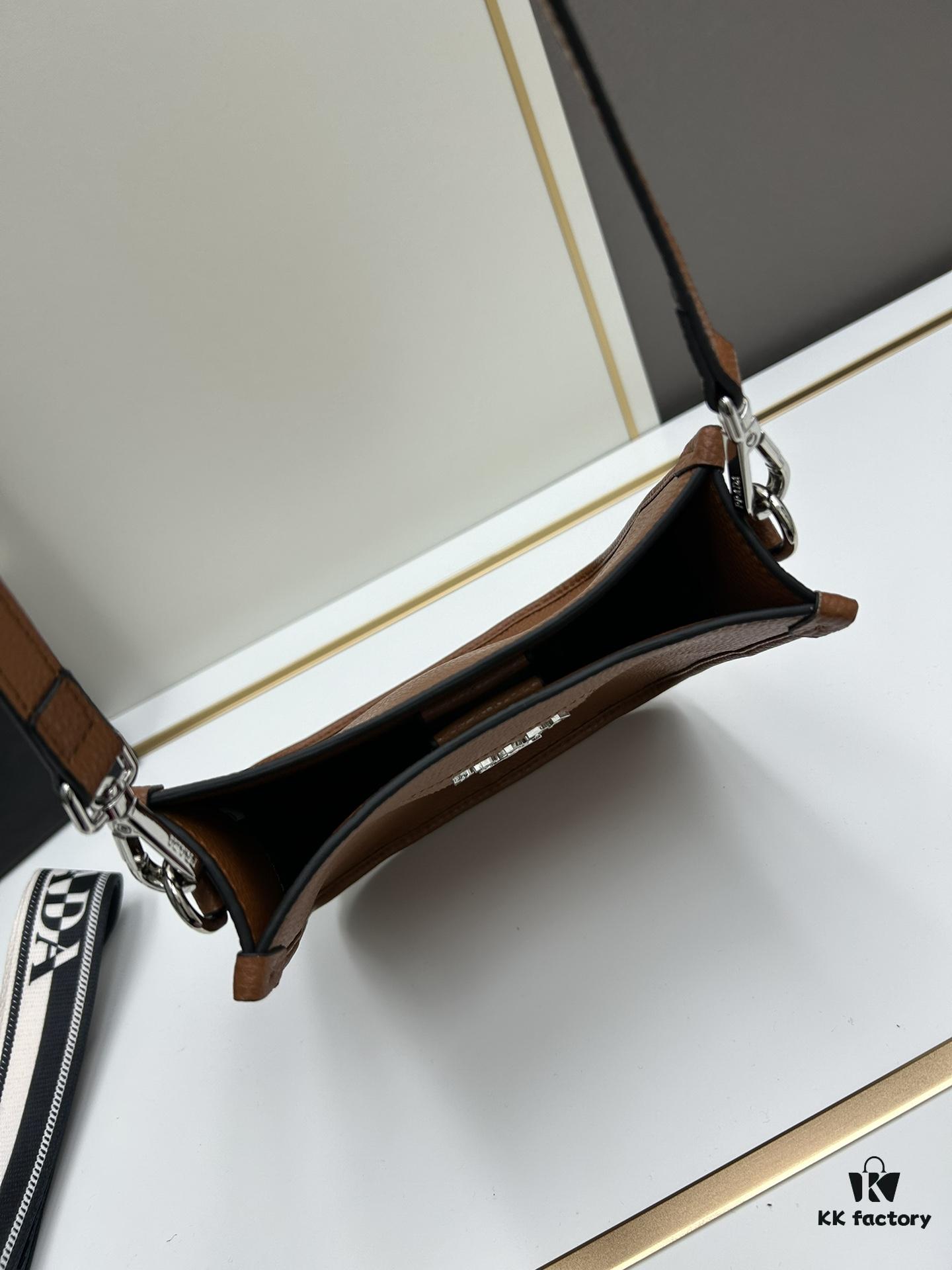 6930b88a6e68136f4d9ae3bb High-Quality PRADA Shoulder Crossbody Bag - Imported Full-Grain Coarse Crispy Calf Leather, Detachable Dual Straps (Leather Strap + Lettered Fabric Strap), Metal Logo, Magnetic Closure