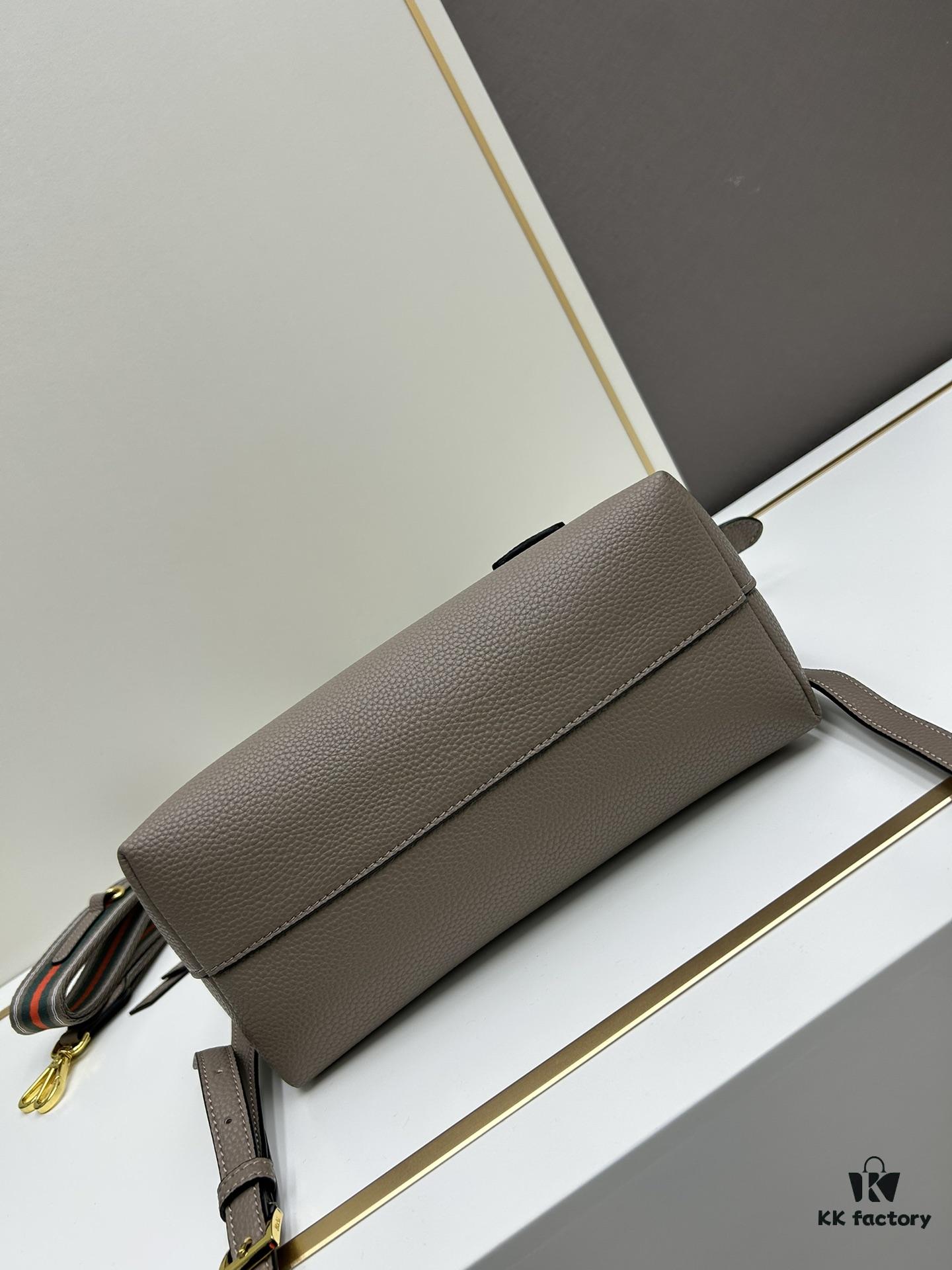 6930b9186e68136f4d9ae4be PRADA Classic Reissue Leather Tote with Detachable Shoulder Straps