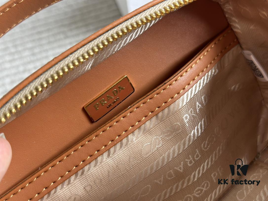 6930b93d6e68136f4d9ae4f3 Prada Camera Bag 🔥 Bestseller