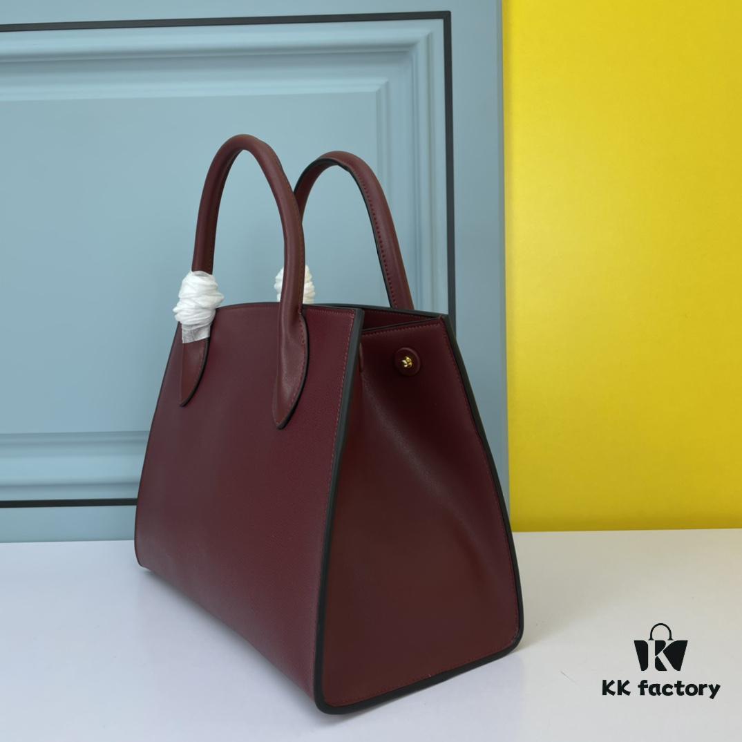 6930b9776e68136f4d9ae552 High-Quality Counter Product PRADA #66158 Premium Imported Coarse Cross Cowhide with Calfskin, 175 OEM Code, Enamel Same-Color Logo Pendant, Classic and Uniquely Elegant