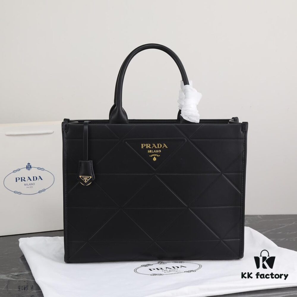 6930b9ce6e68136f4d9ae5e5 Prada Latest 22 Tote Shopping Bag