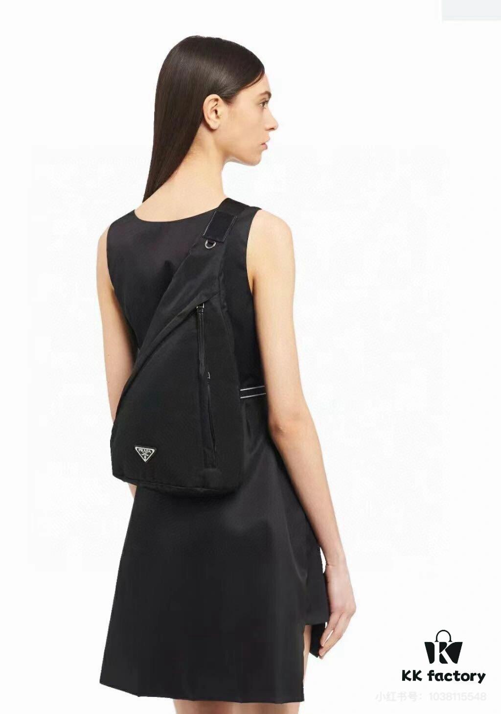 PRADA Two-Piece Set ✅ Latest Model Chest Bag Shoulder Bag Made of Imported Parachute Waterproof Fabric Size 24x31x8
