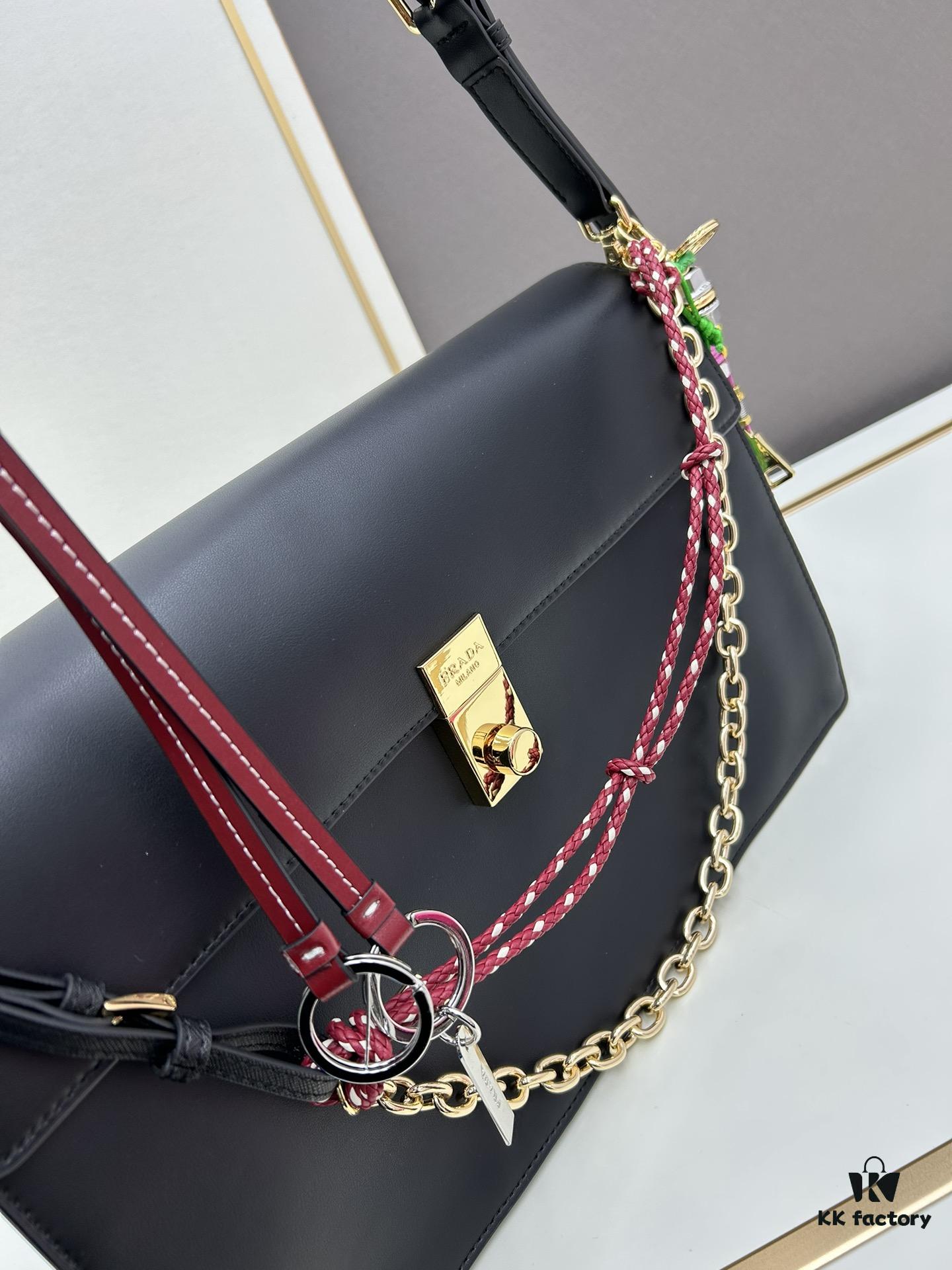Large PRADA Counter Model with Gift Box, Celebrity Same Style 🎉 Full-Grain Leather [Original Order Quality + Matching Counter Hardware], Soft and Comfortable Touch, Spacious Capacity