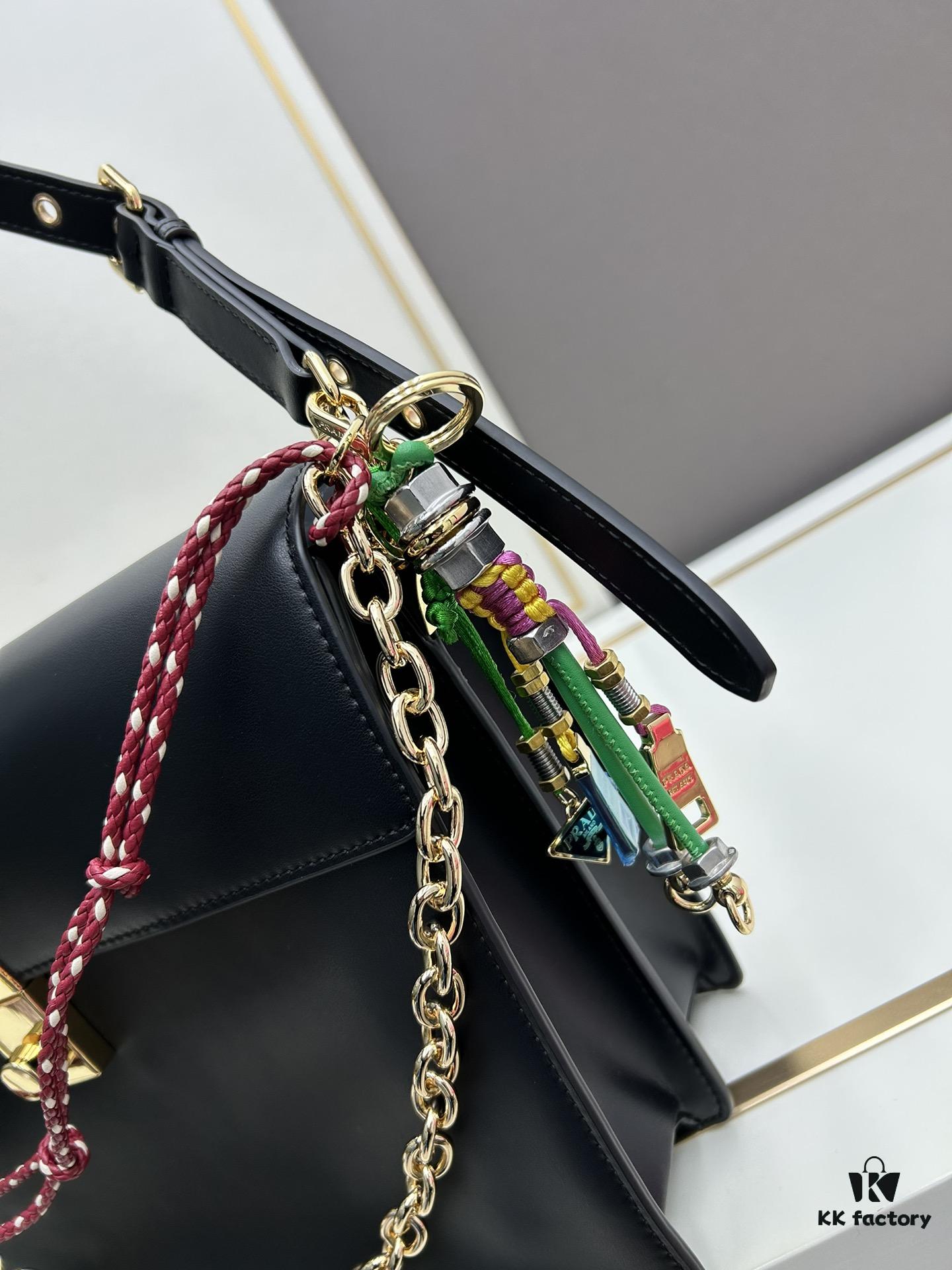 Large PRADA Counter Model with Gift Box, Celebrity Same Style 🎉 Full-Grain Leather [Original Order Quality + Matching Counter Hardware], Soft and Comfortable Touch, Spacious Capacity