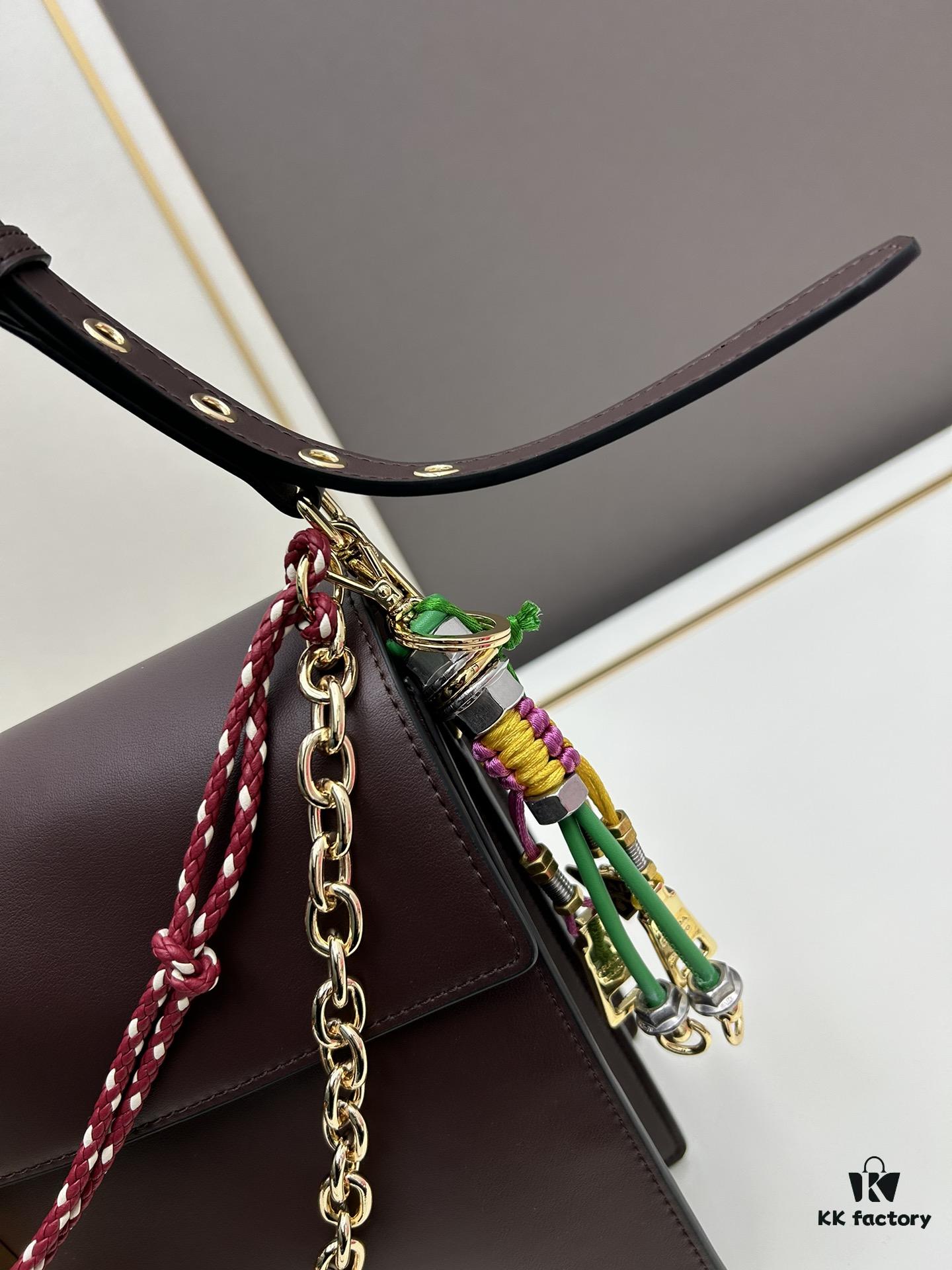 Large PRADA Cabinet Version with Gift Box, Celebrity Same Style 🎉 First-Layer Cowhide [Original Order Quality + Matching Cabinet Metal Hardware], Soft and Comfortable Touch, High Capacity