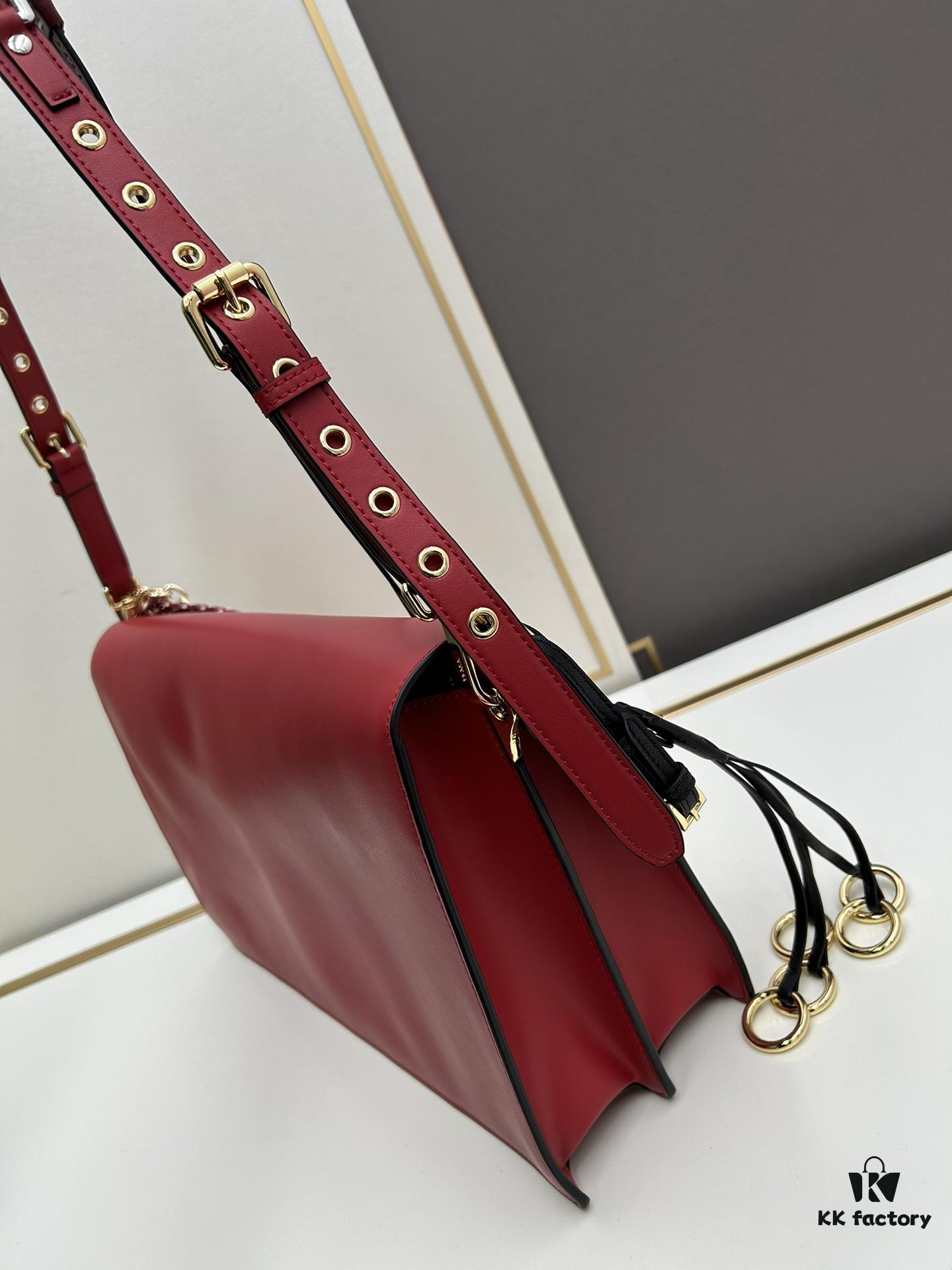 Large PRADA Counter Model with Gift Box, Celebrity Same Style 🎉 Genuine First-Layer Cowhide [Original Order Quality + Matching Counter Metal Hardware], Soft and Comfortable Touch, High Capacity