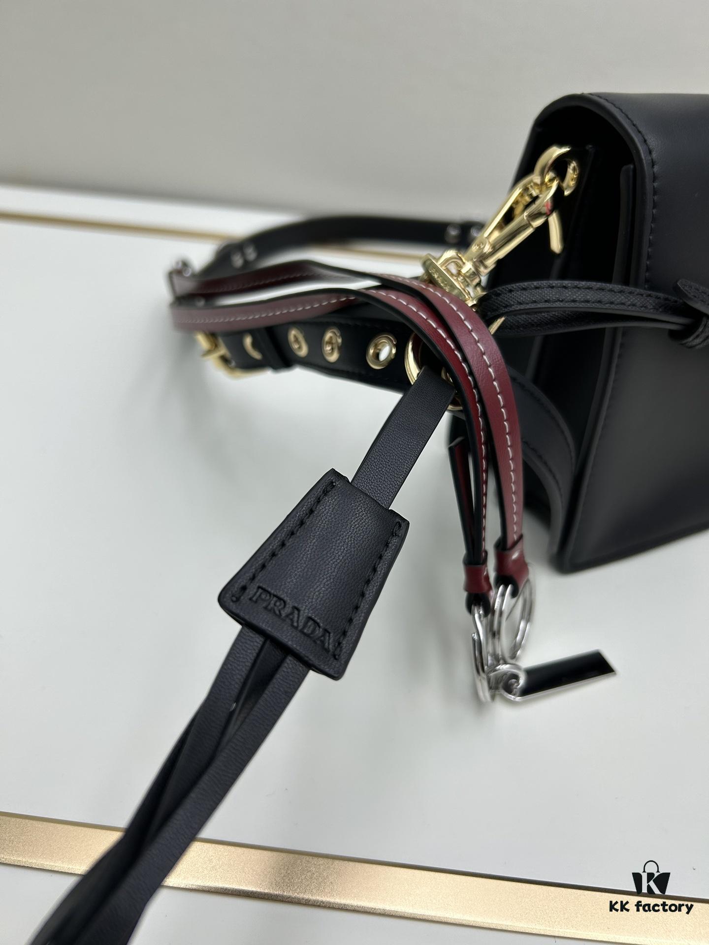 Small PRADA Counter with Gift Box, Celebrity Same Style 🎉 First Layer Cowhide [Original Quality + Matching Counter Hardware]