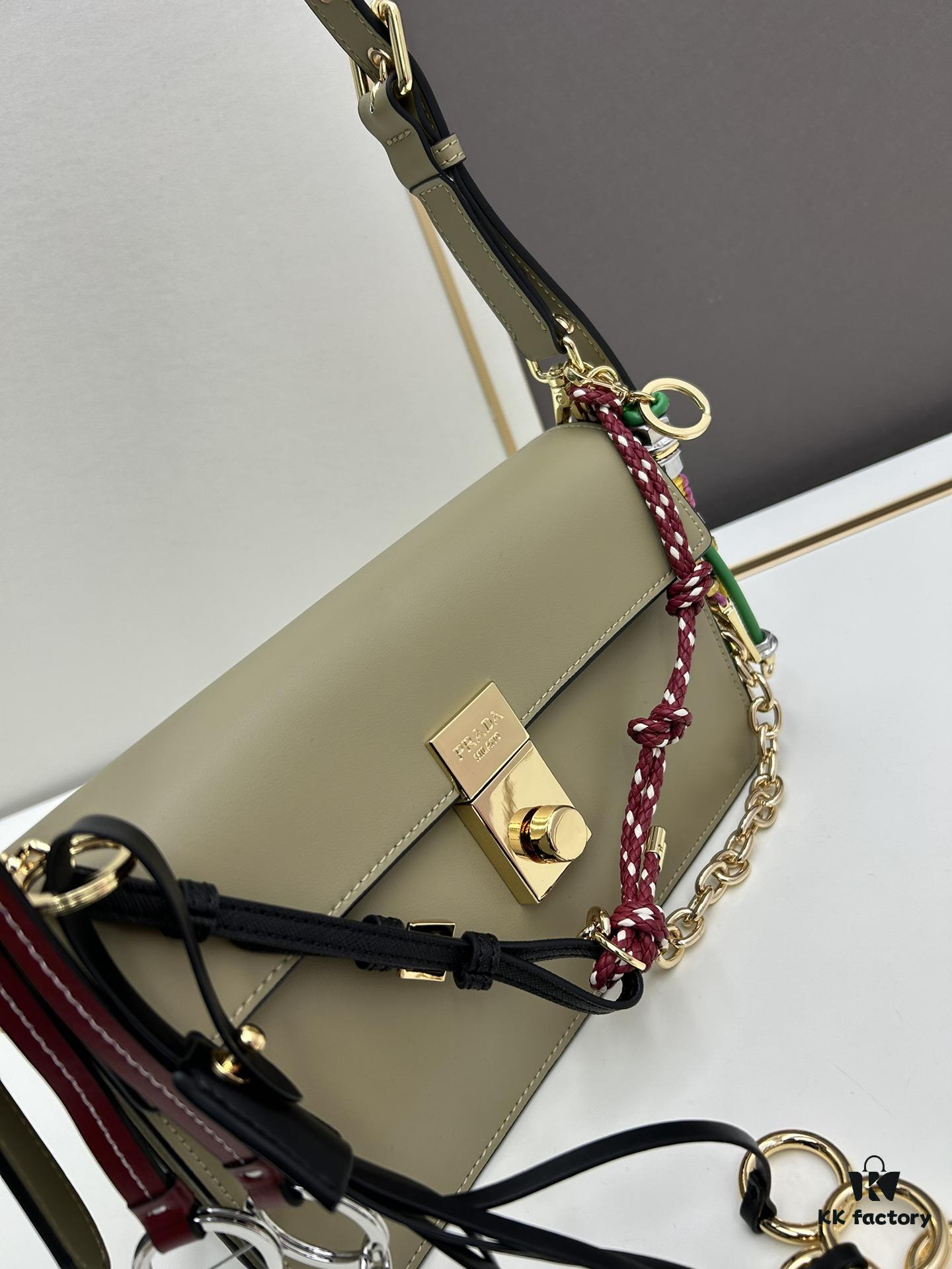Small PRADA Counter with Gift Box, Celebrity Same Style 🎉 Top-Grade Cowhide [Original Quality + Matching Counter Hardware]