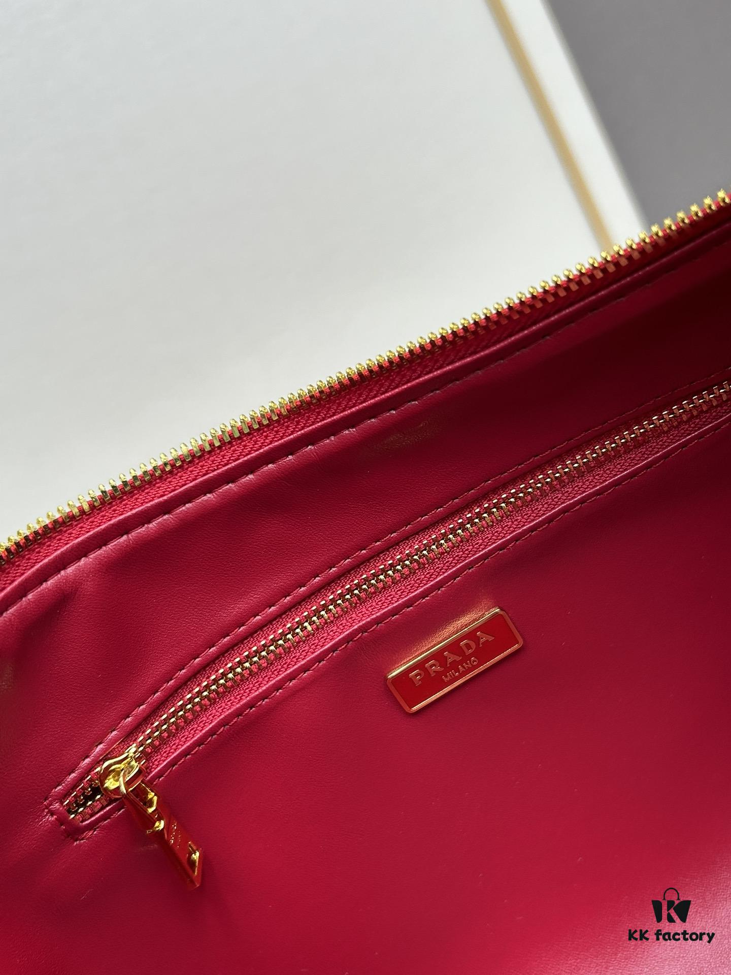 6930baca6e68136f4d9ae77d PRADA New Arrival at Official Counter (Full Leather Series) - Original Order Quality with Authentic Hardware, Wrinkled Painted Calfskin and Suede Lock Bag