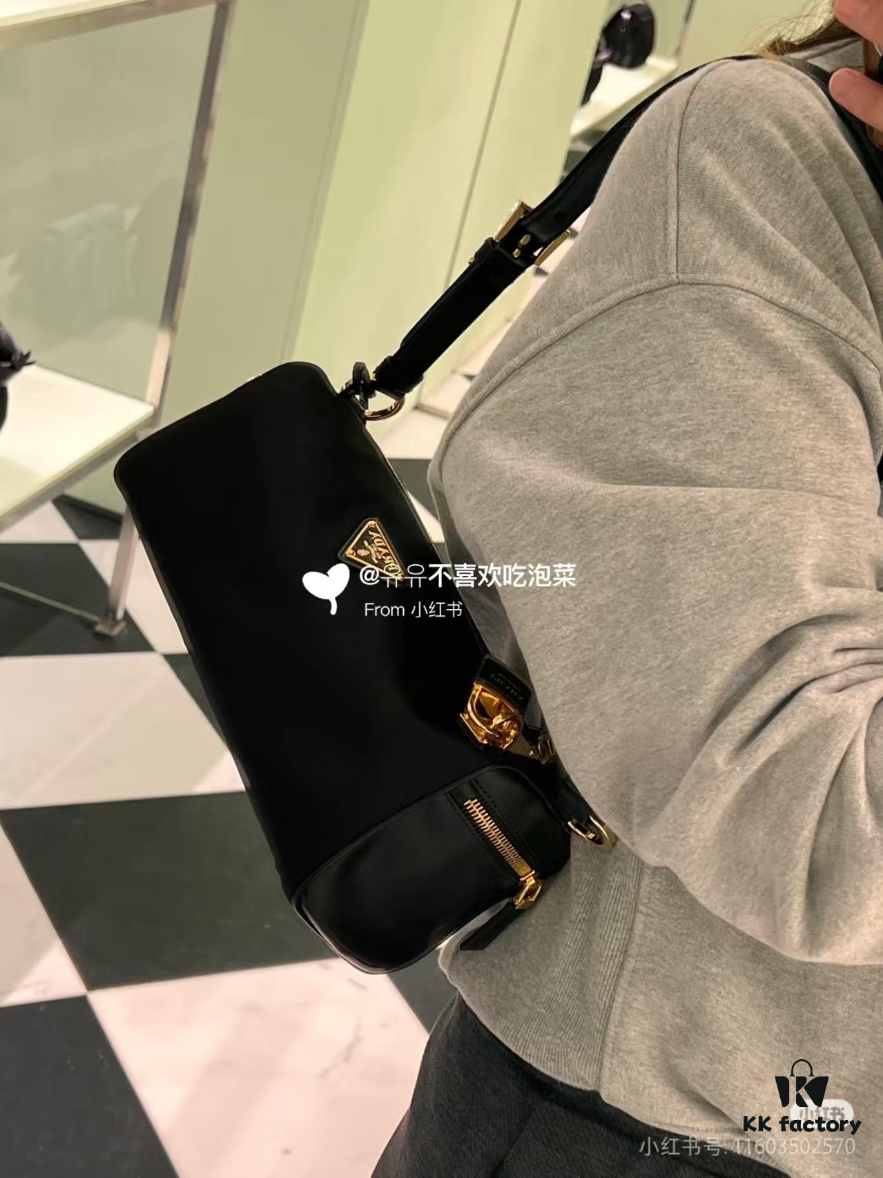 6930bad46e68136f4d9ae790 PRADA New Arrival Original Quality Full-Grain Crinkled Calfskin & Suede Lock Bag with Gold-Tone Hardware