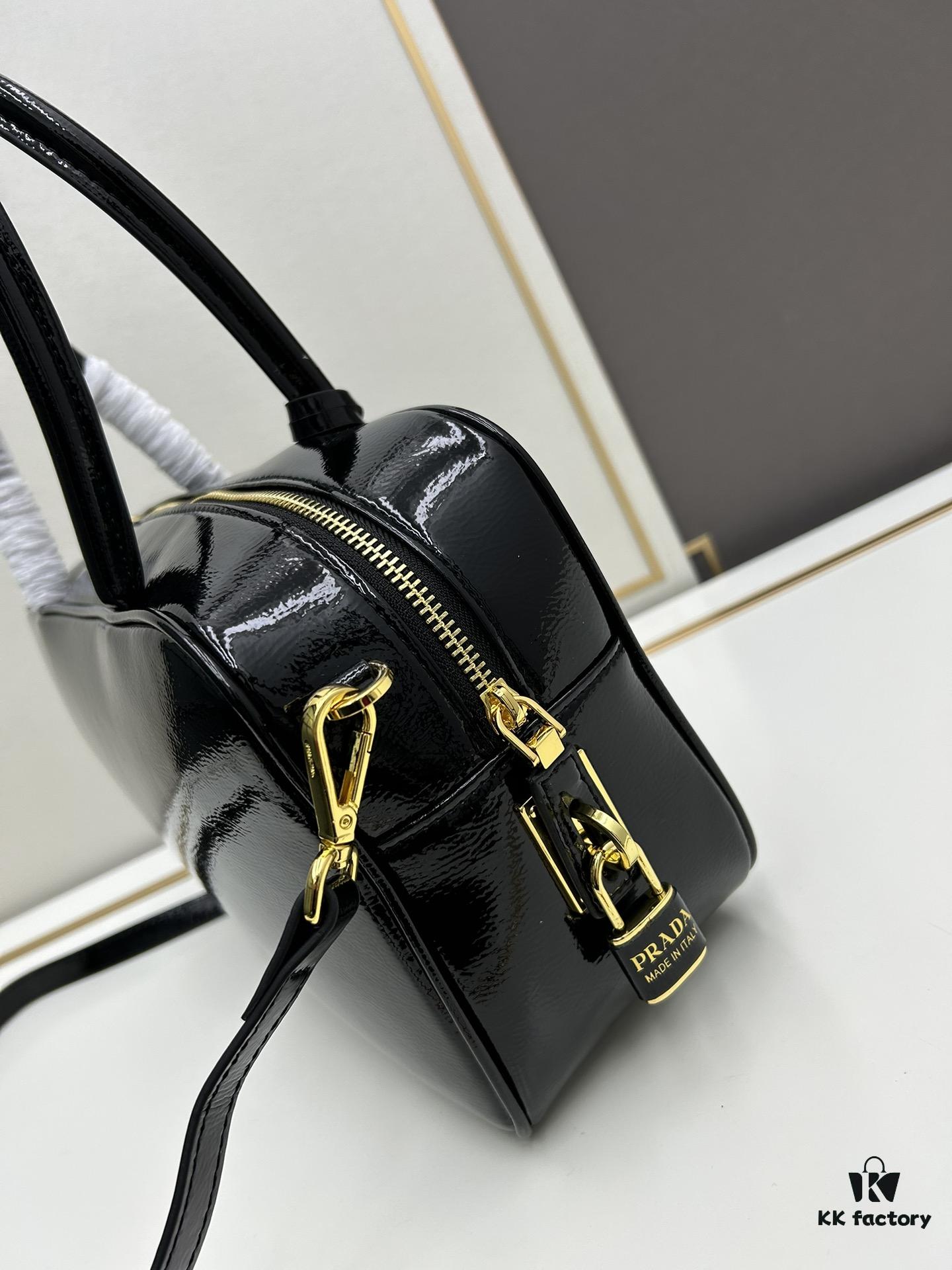 6930bb066e68136f4d9ae7dd Nylon with Genuine Leather Trim, PRADA Counter New Arrival - Original Quality Matched to Counter Hardware, Re-Nylon Tote Bag