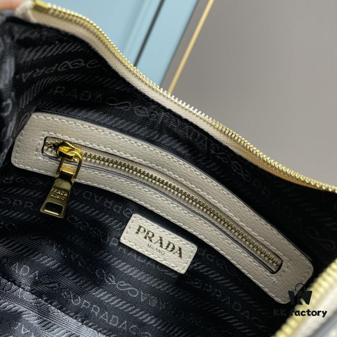 6930bb396e68136f4d9ae835 PRADA Must-Have Horn Bag with Detachable Chain Strap – A Perfect Blend of Vintage and Modern Fashion