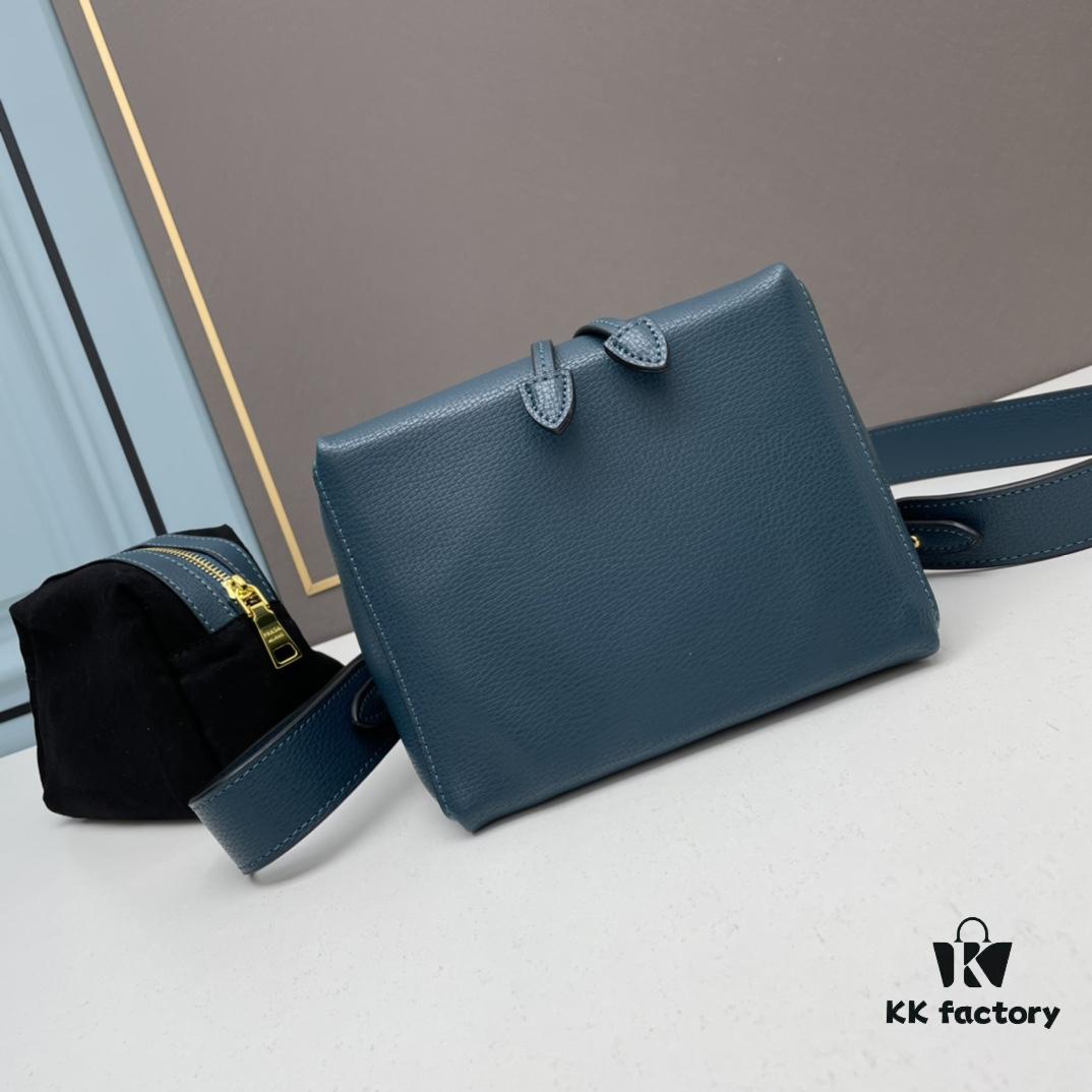 6930bb436e68136f4d9ae845 New 2023 Spring Mini PRADA 'Lunchbox' Bag