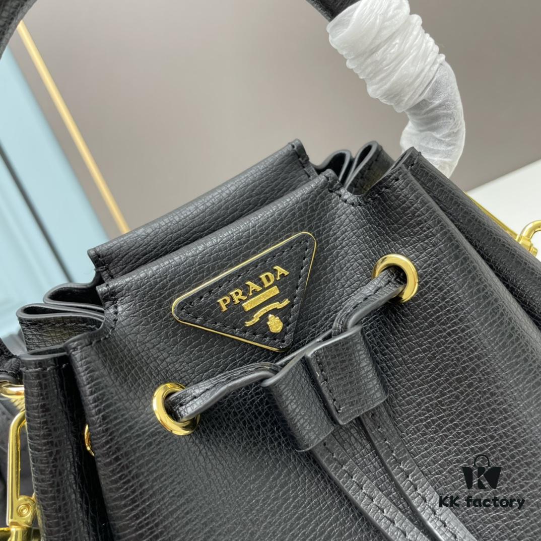 6930bb486e68136f4d9ae84e New 2023 Spring Mini PRADA 'Lunchbox' Bag