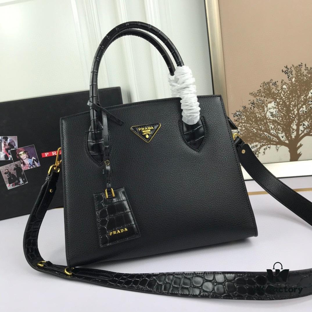 6930bb536e68136f4d9ae861 You're the Most Beautiful — Minimalist and Fashionable Bag for the New Year