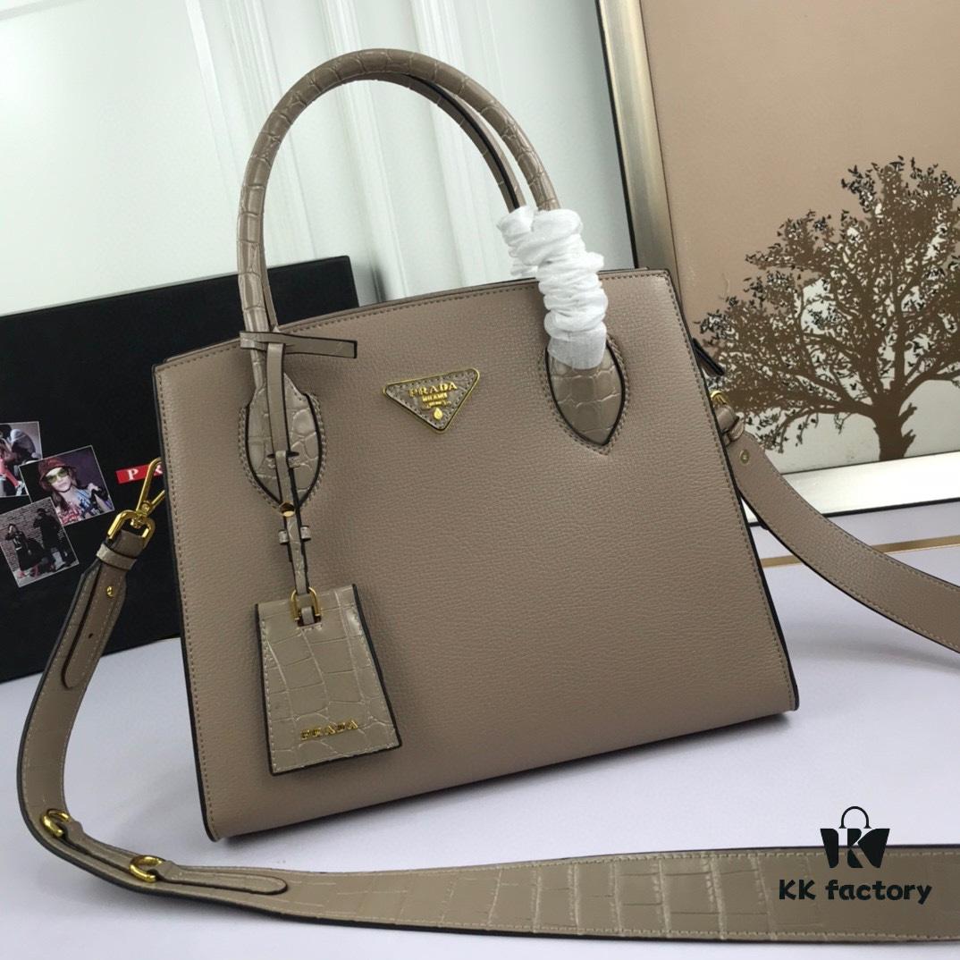 6930bb556e68136f4d9ae864 You're the Most Beautiful — Minimalist and Fashionable Bag for the New Year