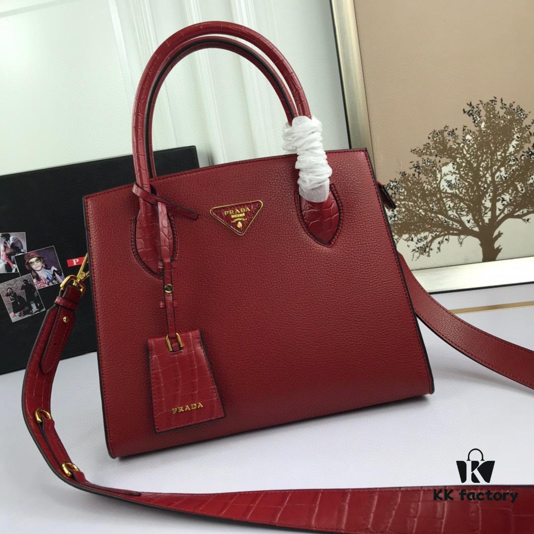 6930bb576e68136f4d9ae868 You're the Most Beautiful — Minimalist and Fashionable Bag for the New Year