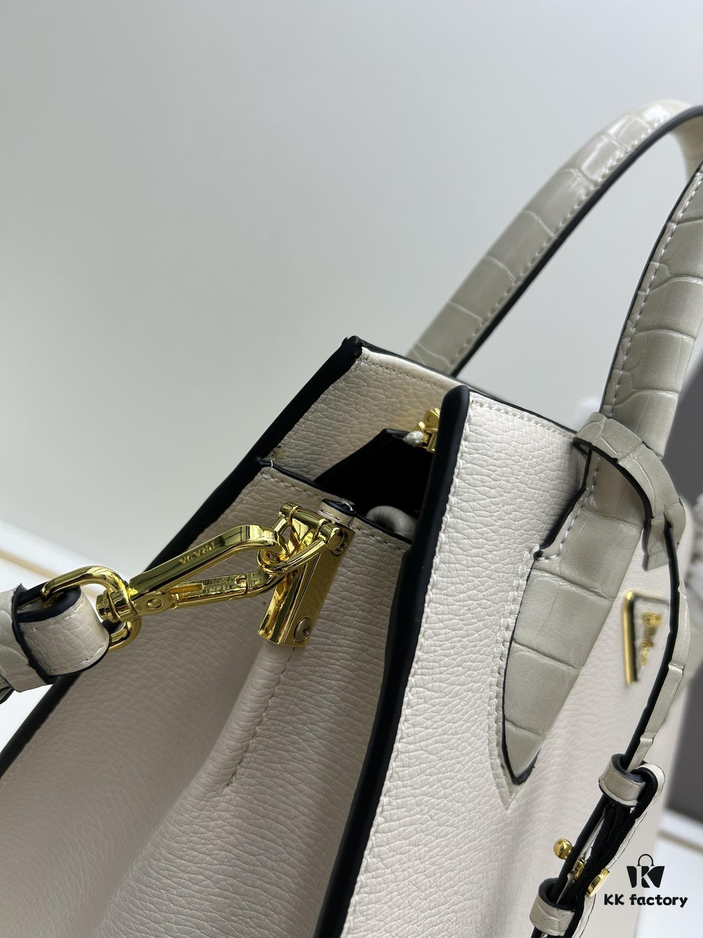 6930bb5c6e68136f4d9ae86e You Are the Most Beautiful – Bold Minimalist Fashion Style Launch