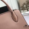 6930bb716e68136f4d9ae88c You Are the Most Beautiful – Minimalist and Fashionable Bag for the New Year