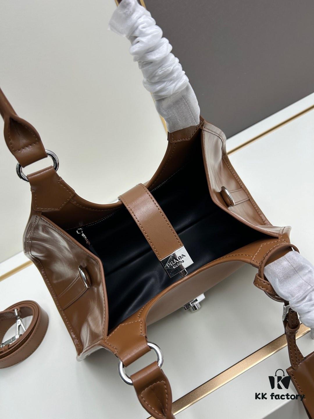 6930bbd76e68136f4d9ae93a PRADA New Arrival Shoulder Bag (Full Leather Series) - Original Quality with Authentic Hardware, Full-Grain Wax Oil Cowhide