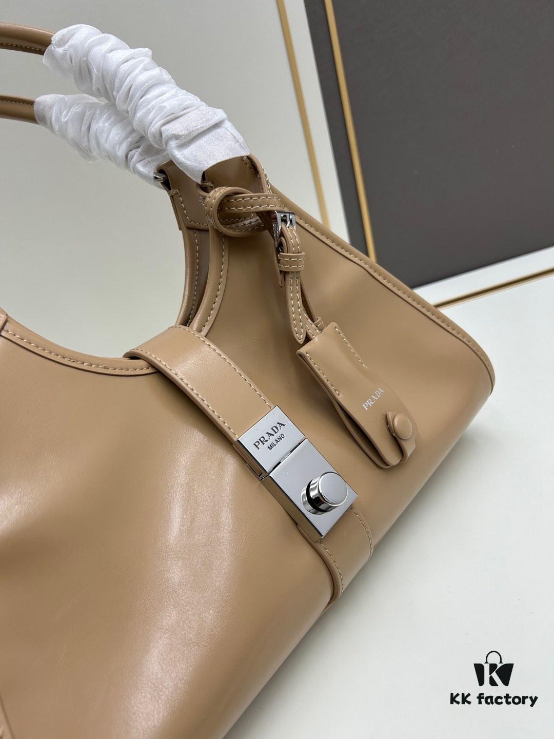 6930bbe36e68136f4d9ae954 PRADA New Arrival Shoulder Bag (Full Leather Series) - Premium Top-Grain Oil-Waxed Calfskin, Adjustable Handle, Detachable Keychain, Zipper & Lock Closure