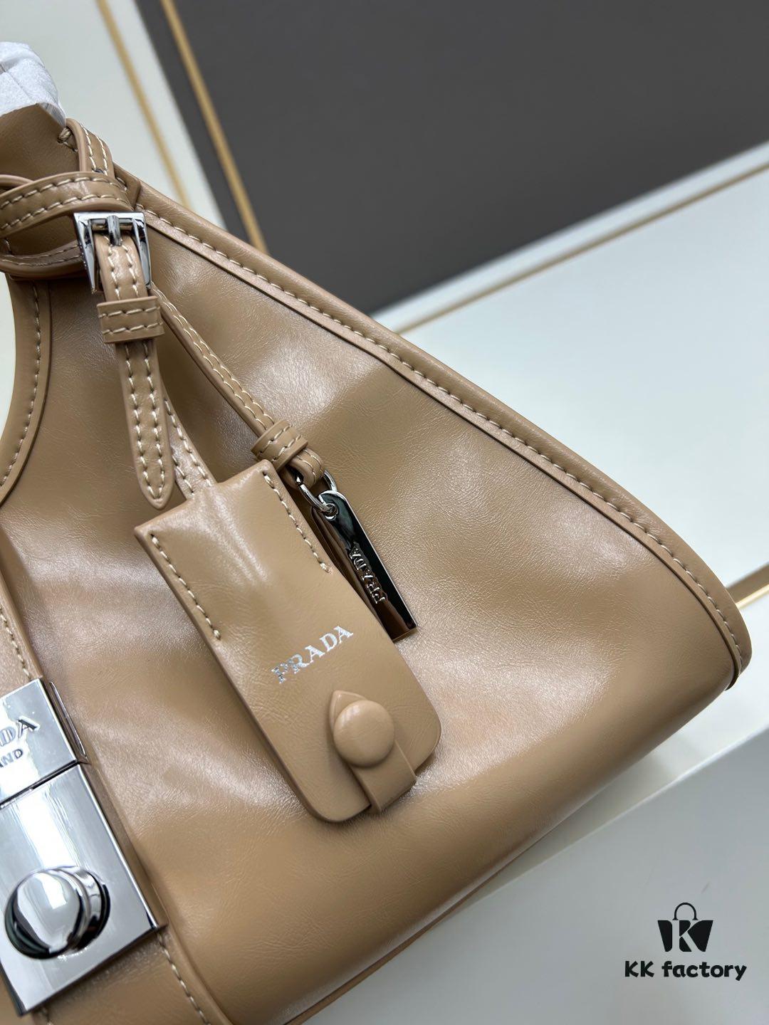 6930bbe56e68136f4d9ae956 PRADA New Arrival Shoulder Bag (Full Leather Series) - Premium Top-Grain Oil-Waxed Calfskin, Adjustable Handle, Detachable Keychain, Zipper & Lock Closure