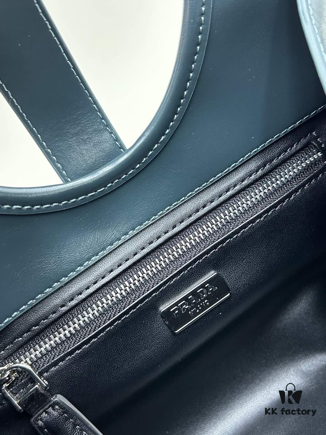 PRADA Counter New Arrival (Full Leather Series) — Original Quality with Authentic Hardware, Full-Grain Wax Oil Cowhide