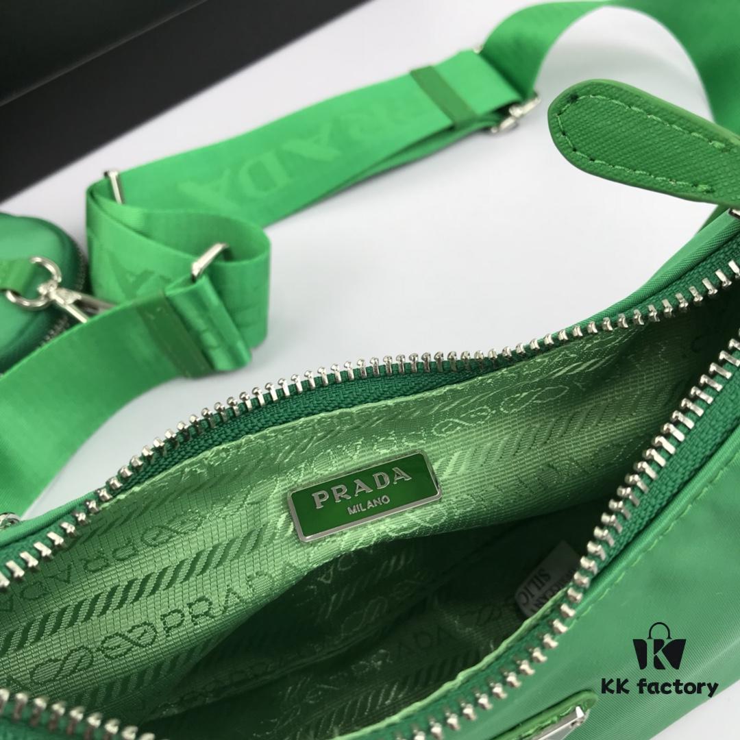 6930bbff6e68136f4d9ae98b Top Quality Original Order Prada New Nylon Hobo Bag with Box - 1BH204