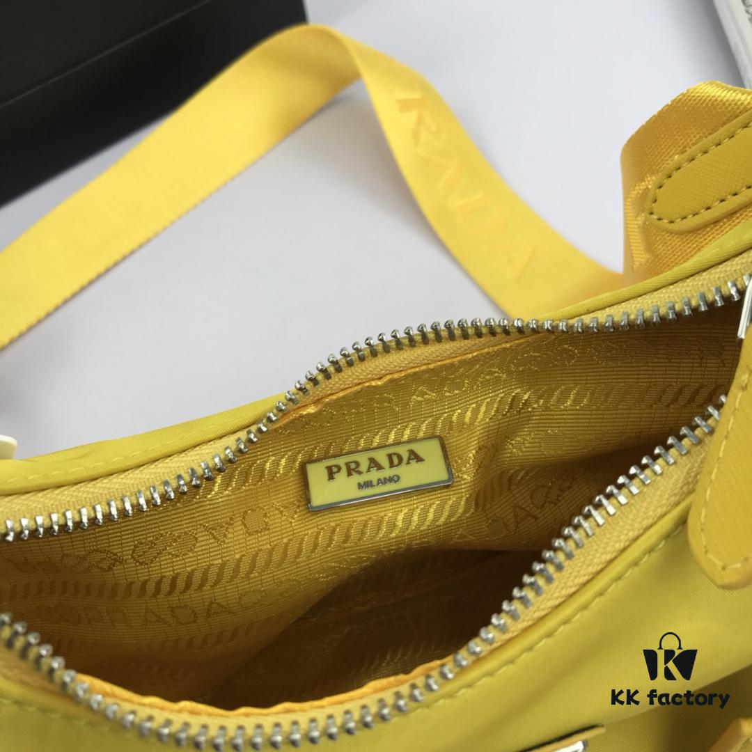 6930bc076e68136f4d9ae99b Top Quality Replica Prada New Nylon Hobo Bag with Box - 1BH204