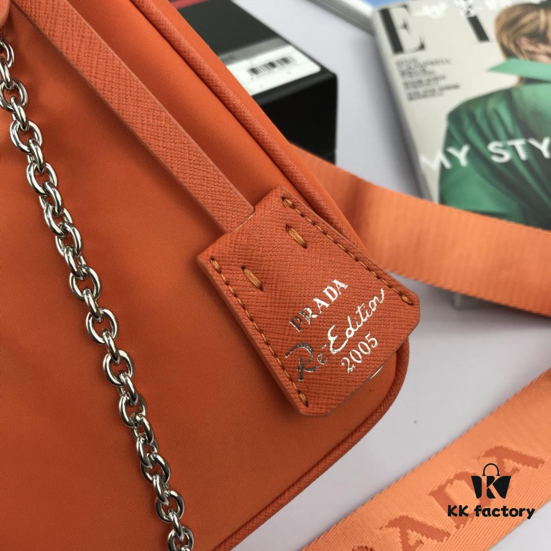 6930bc086e68136f4d9ae99c Top Quality Replica Prada New Nylon Hobo Bag with Box - 1BH204