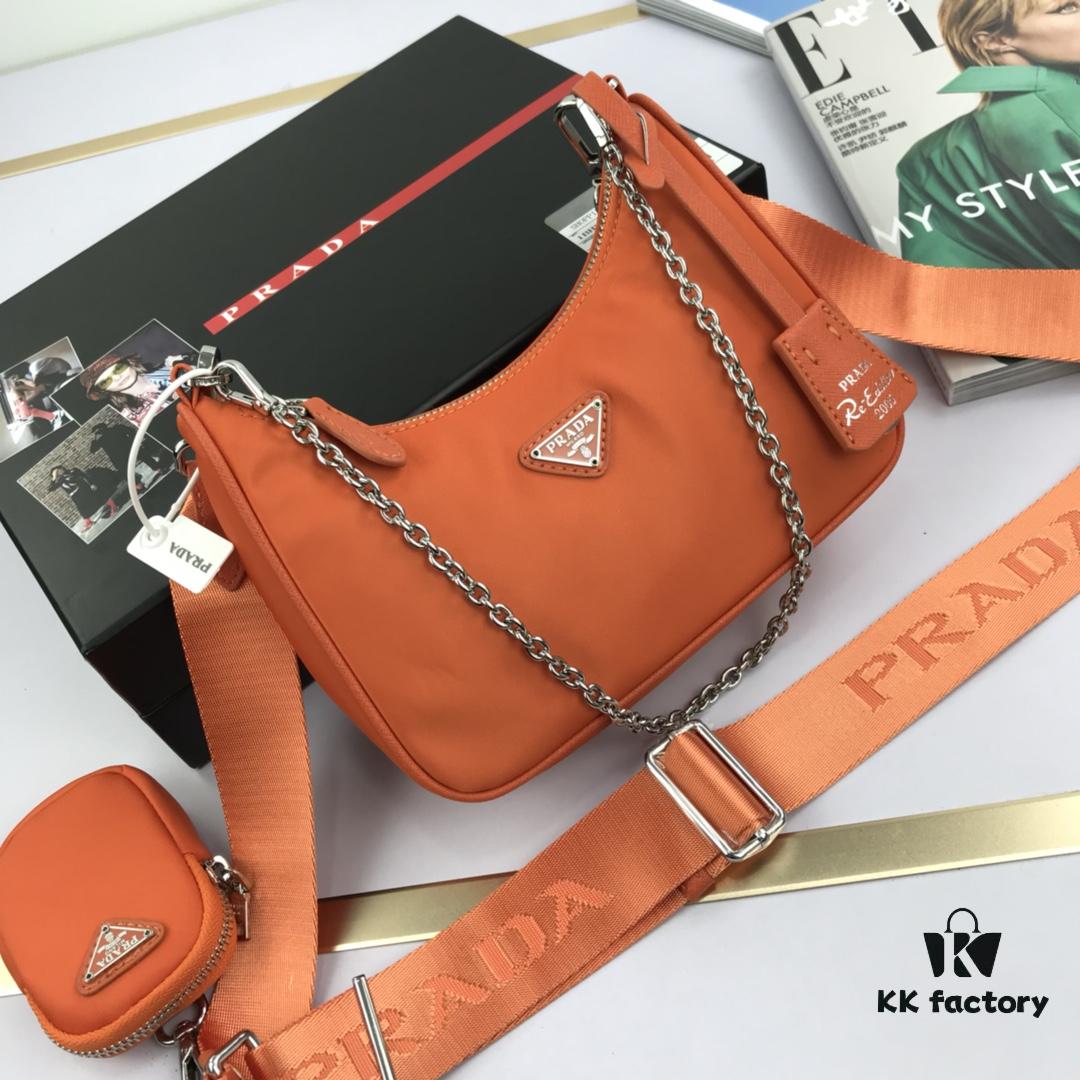 6930bc086e68136f4d9ae99e Top Quality Replica Prada New Nylon Hobo Bag with Box - 1BH204