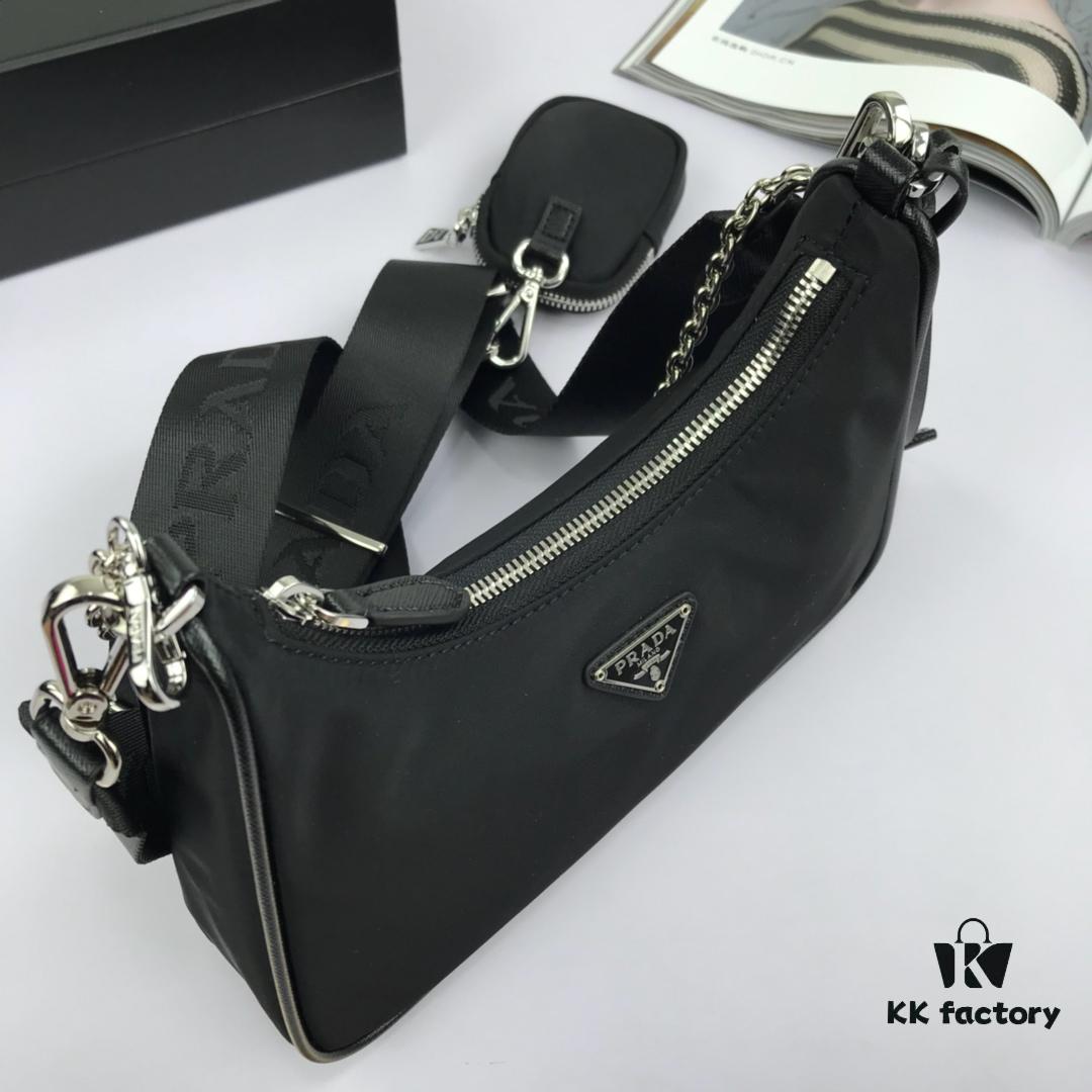 6930bc136e68136f4d9ae9b4 Top Quality Original Order 🎉 Prada New Nylon Hobo Handbag / Underarm Bag 😘😘