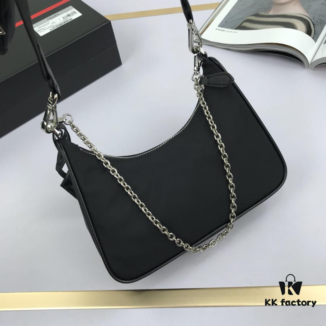 6930bc1c6e68136f4d9ae9c3 Top Quality Replica Prada New Nylon Hobo Bag with Box - 1BH204