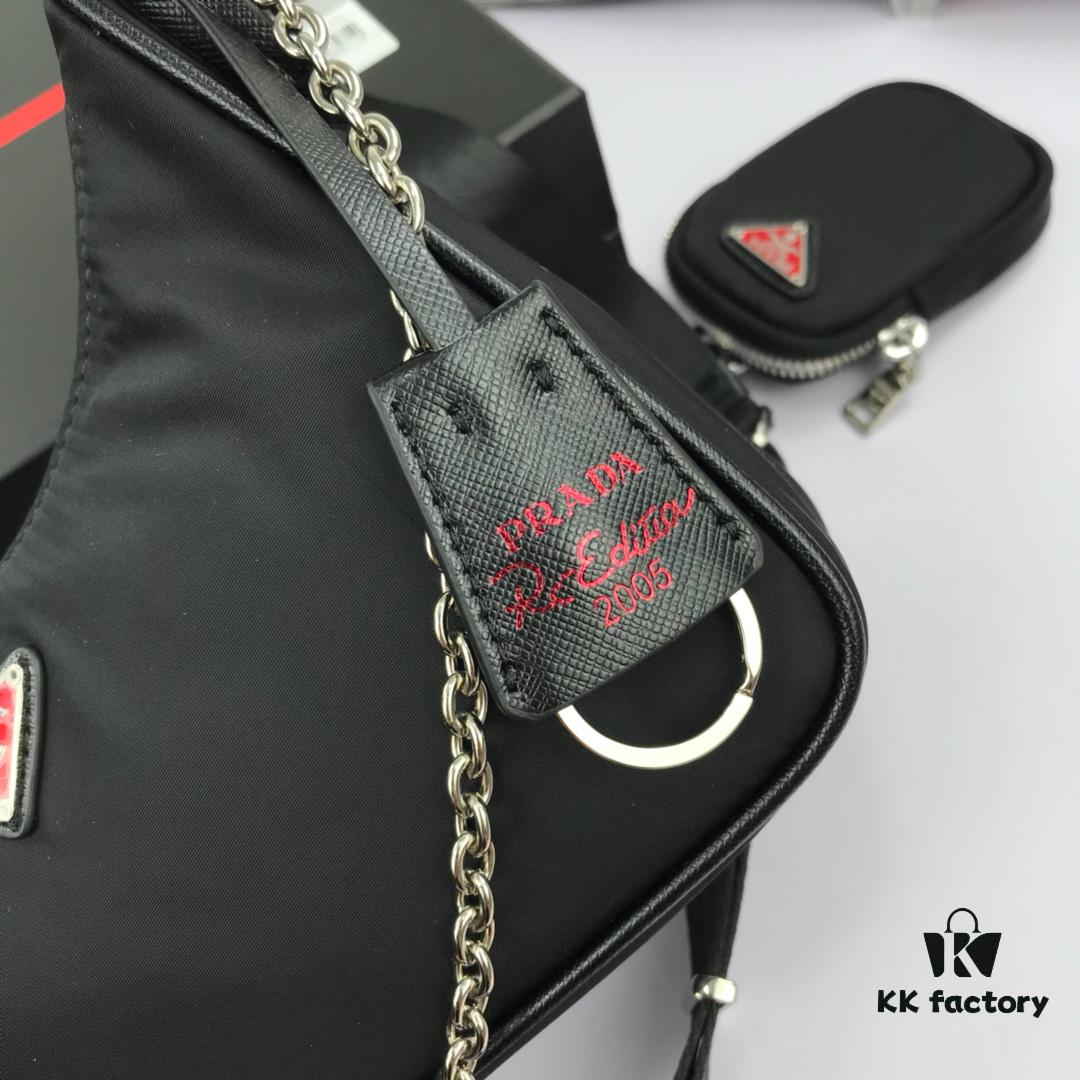6930bc1d6e68136f4d9ae9c4 Top Quality Replica Prada New Nylon Hobo Bag with Box - 1BH204