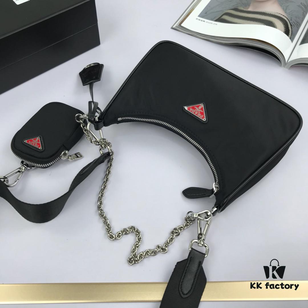 6930bc226e68136f4d9ae9cc Top Quality Replica Prada New Nylon Hobo Bag with Box - 1BH204