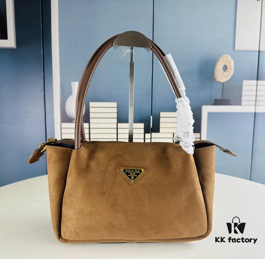 6930bc566e68136f4d9aea2a New Arrival Autumn-Winter Prada FW Collection – Sophisticated Brown Tones Exude Warmth and Elegance