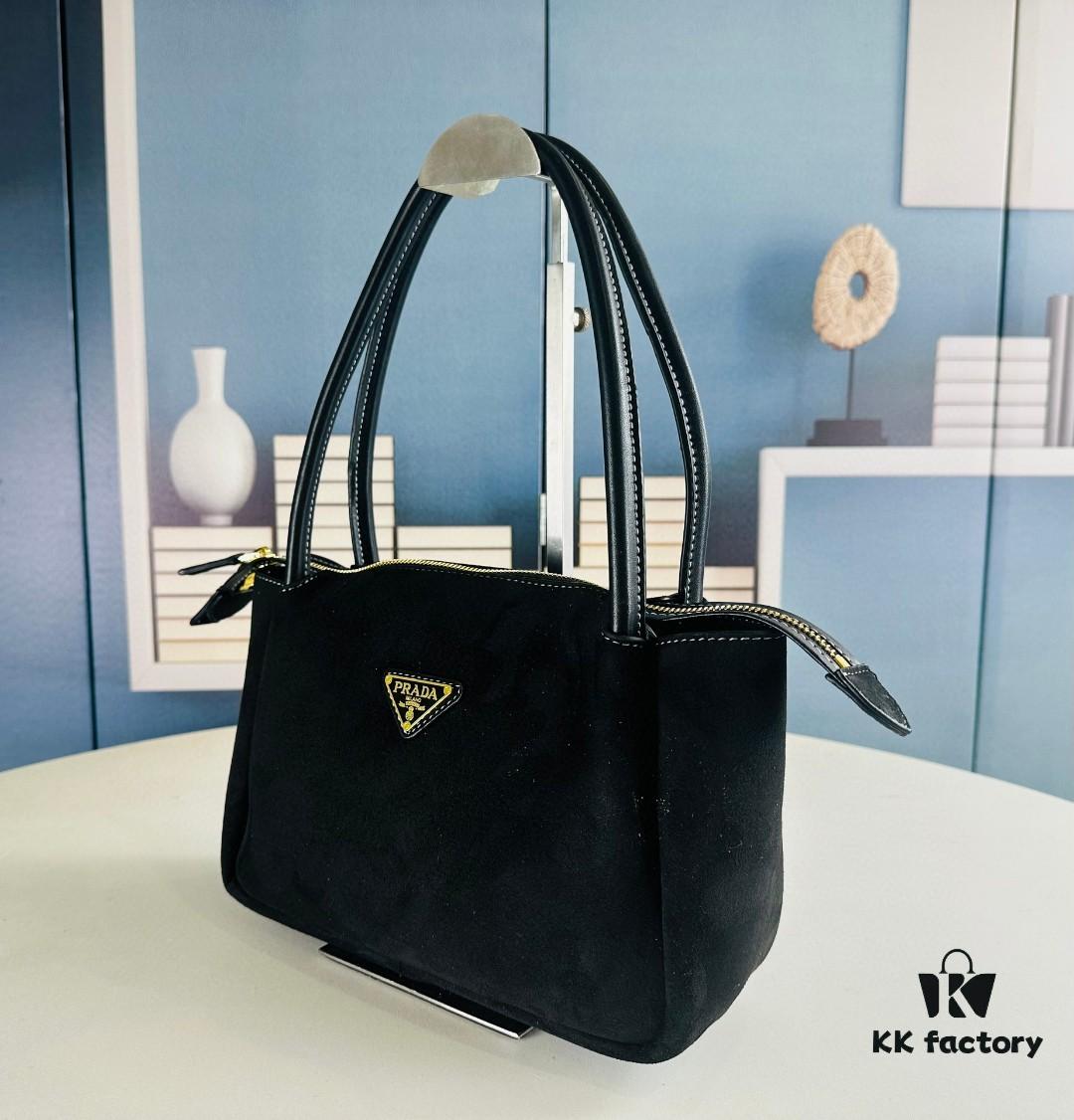 6930bc5a6e68136f4d9aea33 New Fall/Winter Prada Arrival – Sophisticated Brown Tones Exude Warmth and Elegance