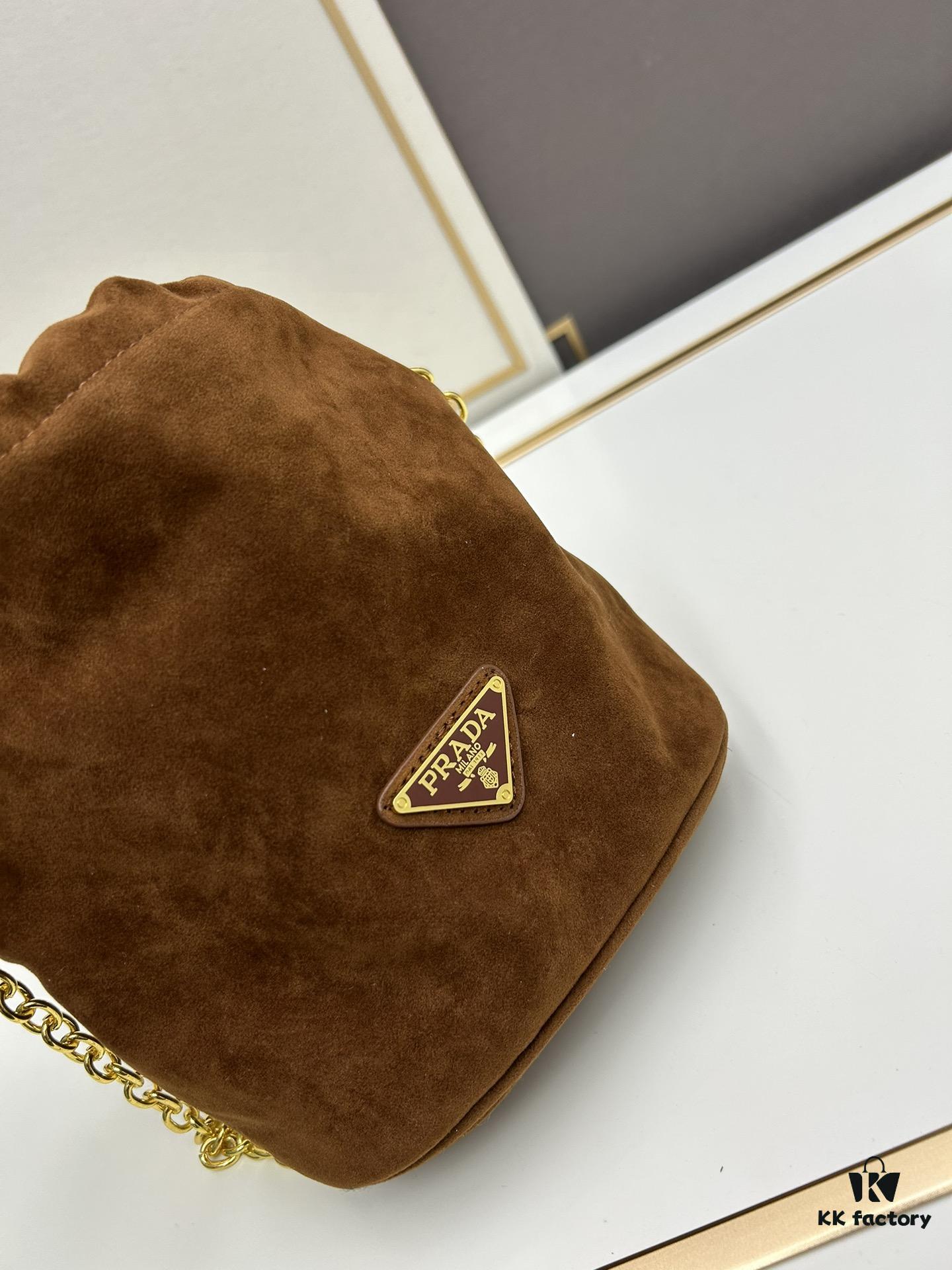 6930bca56e68136f4d9aeab1 P Brand New Suede Bucket Bag