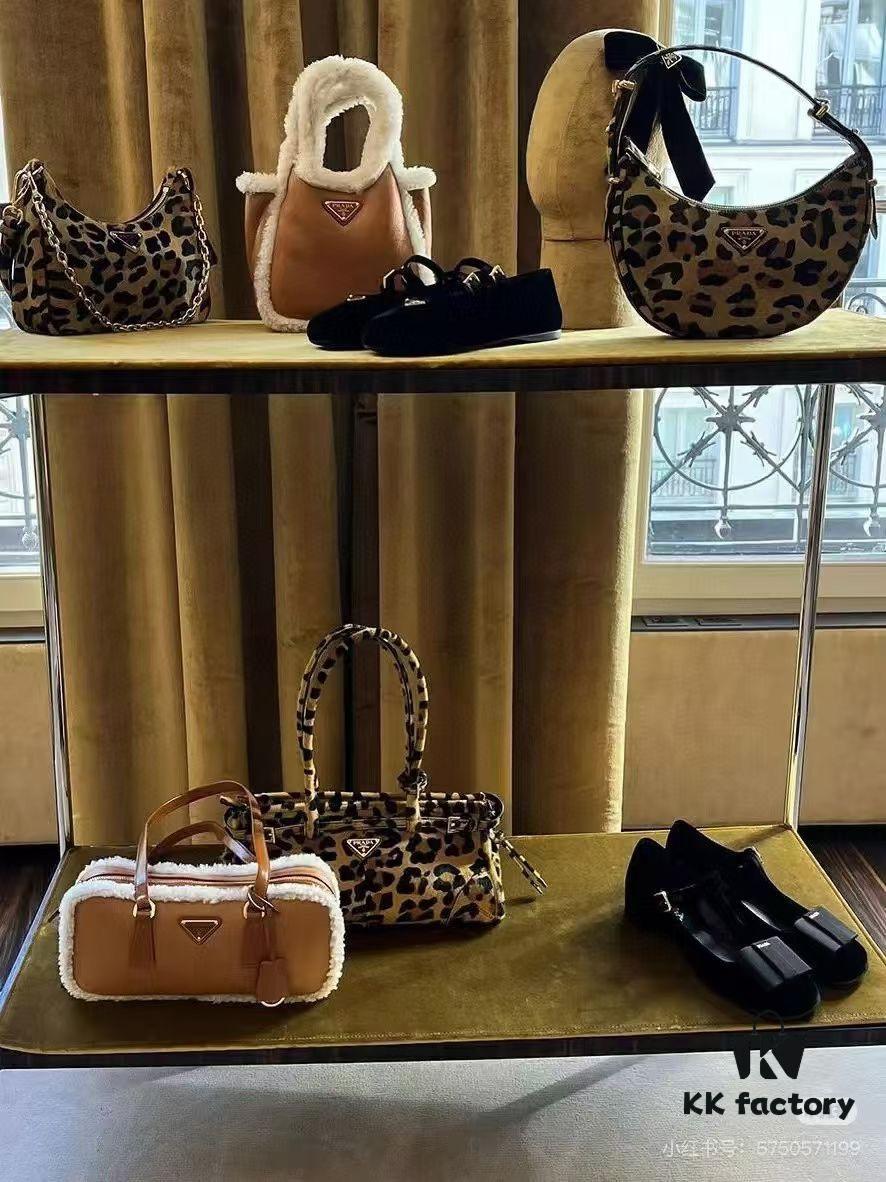 6930bca56e68136f4d9aeab2 24fw Fall/Winter Prada Arrives with Sophisticated Almond Brown Tones and Sleek Design
