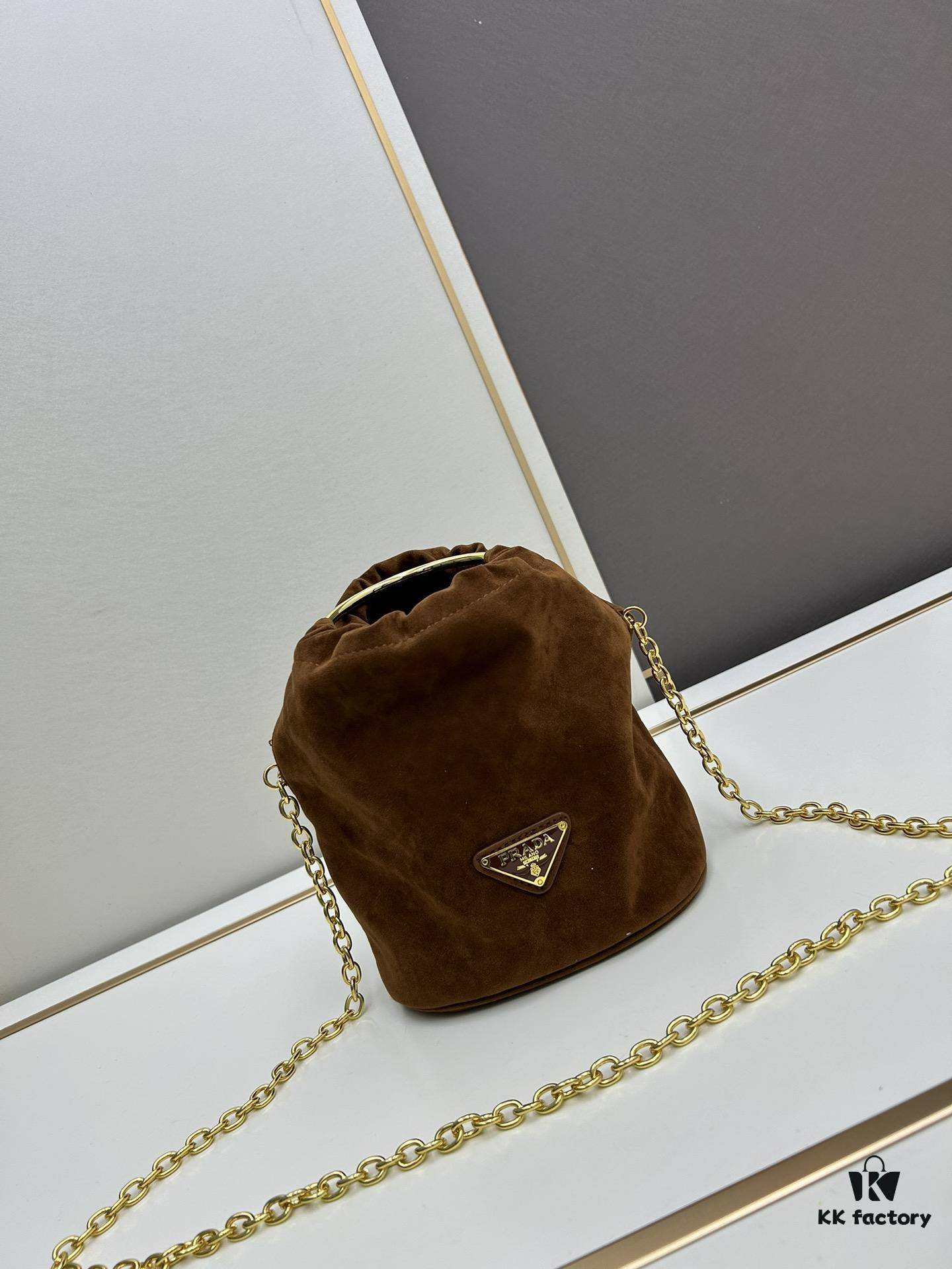 6930bcad6e68136f4d9aeac1 P Brand New Suede Bucket Bag