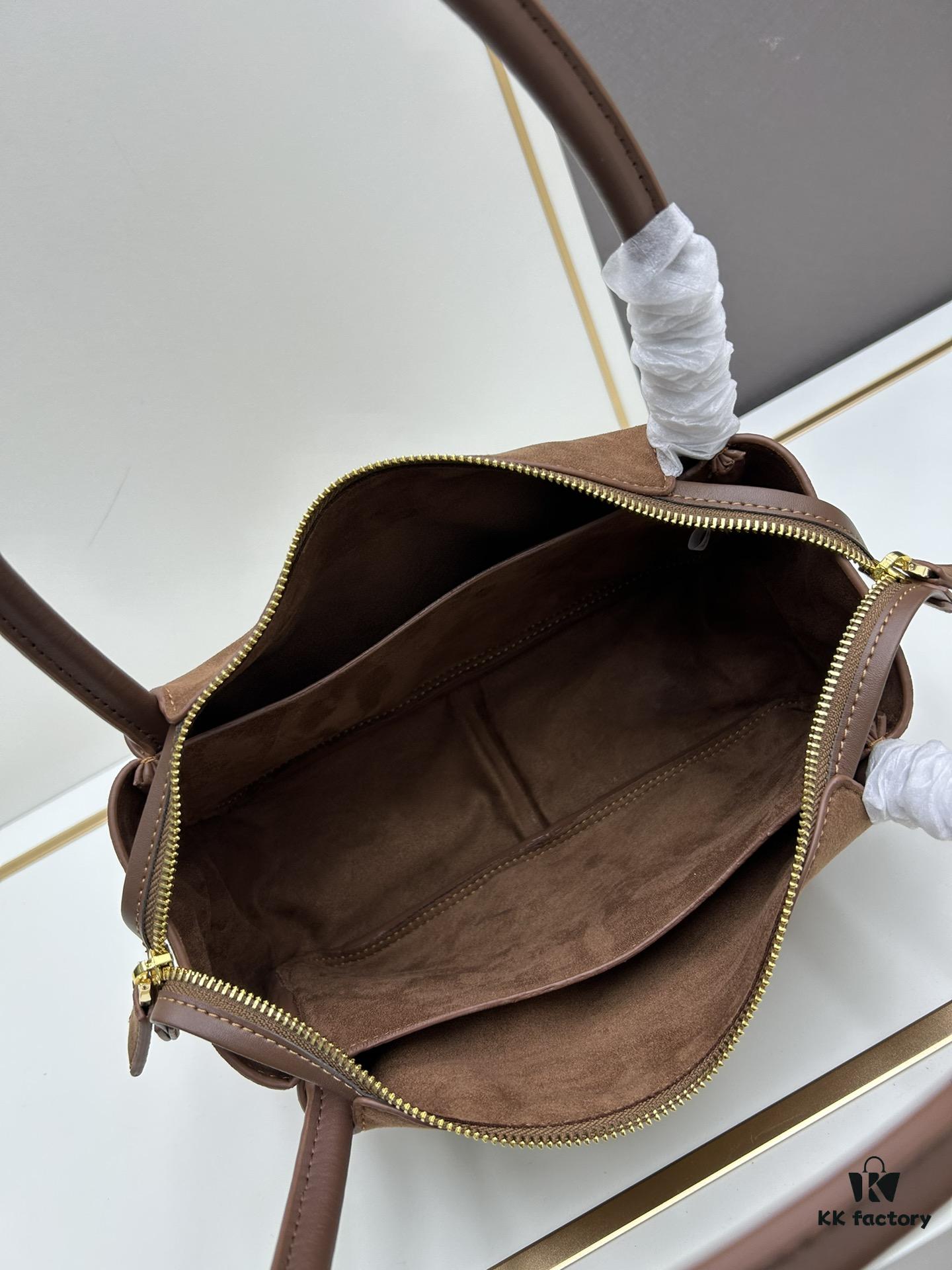 New Arrival Fall/Winter Prada FW Collection – Sophisticated Brown Tones with Elegant Simplicity