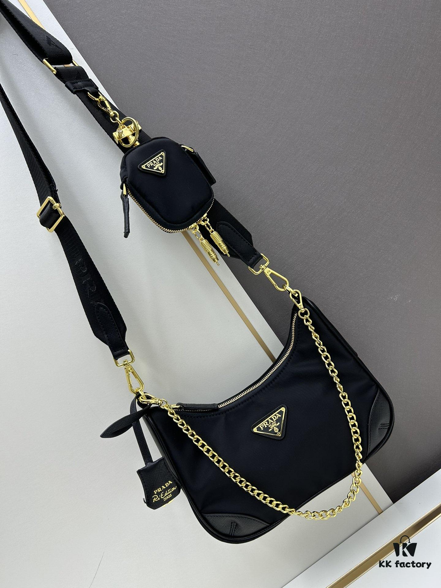 6930bcd26e68136f4d9aeb00 PRADA Re-edition 2005 Robot Charm Bag with Box