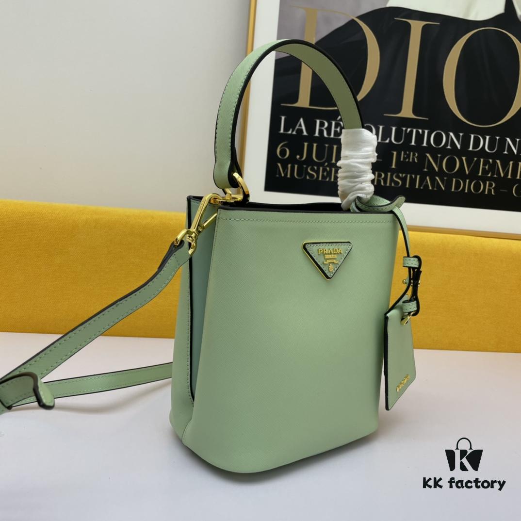 6930bd006e68136f4d9aeb4a New Arrival Original Leather P Brand 2019 Latest Model 1BA219 Prada Double Saffiano Cross Texture Handbag