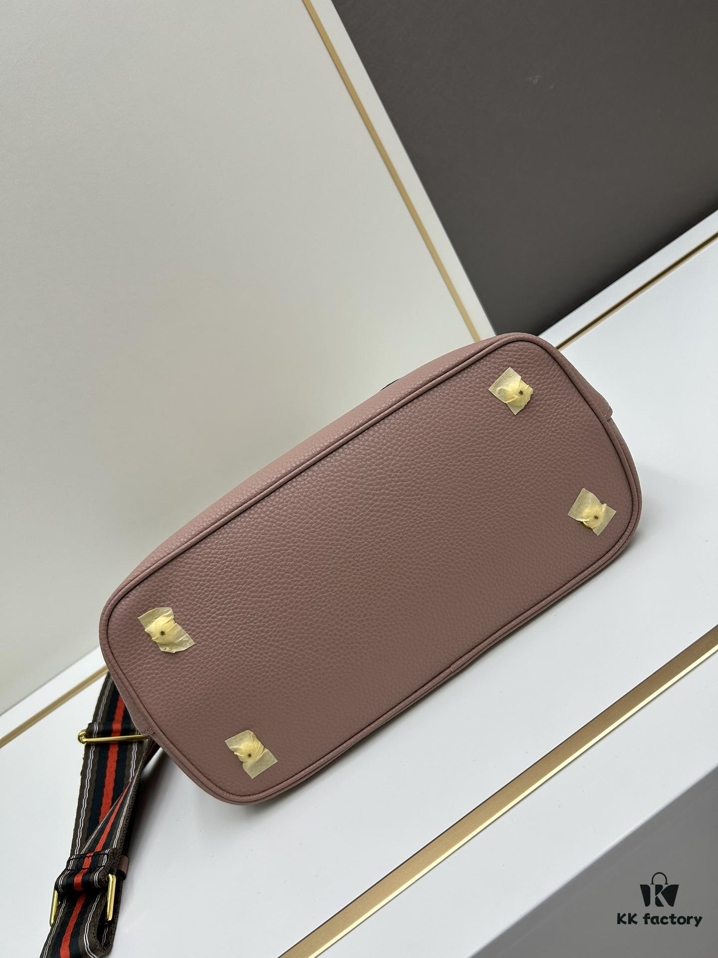 6930bd486e68136f4d9aebc2 PRADA High-Quality Cabinet Release - Classic Retro Large Tote Bag