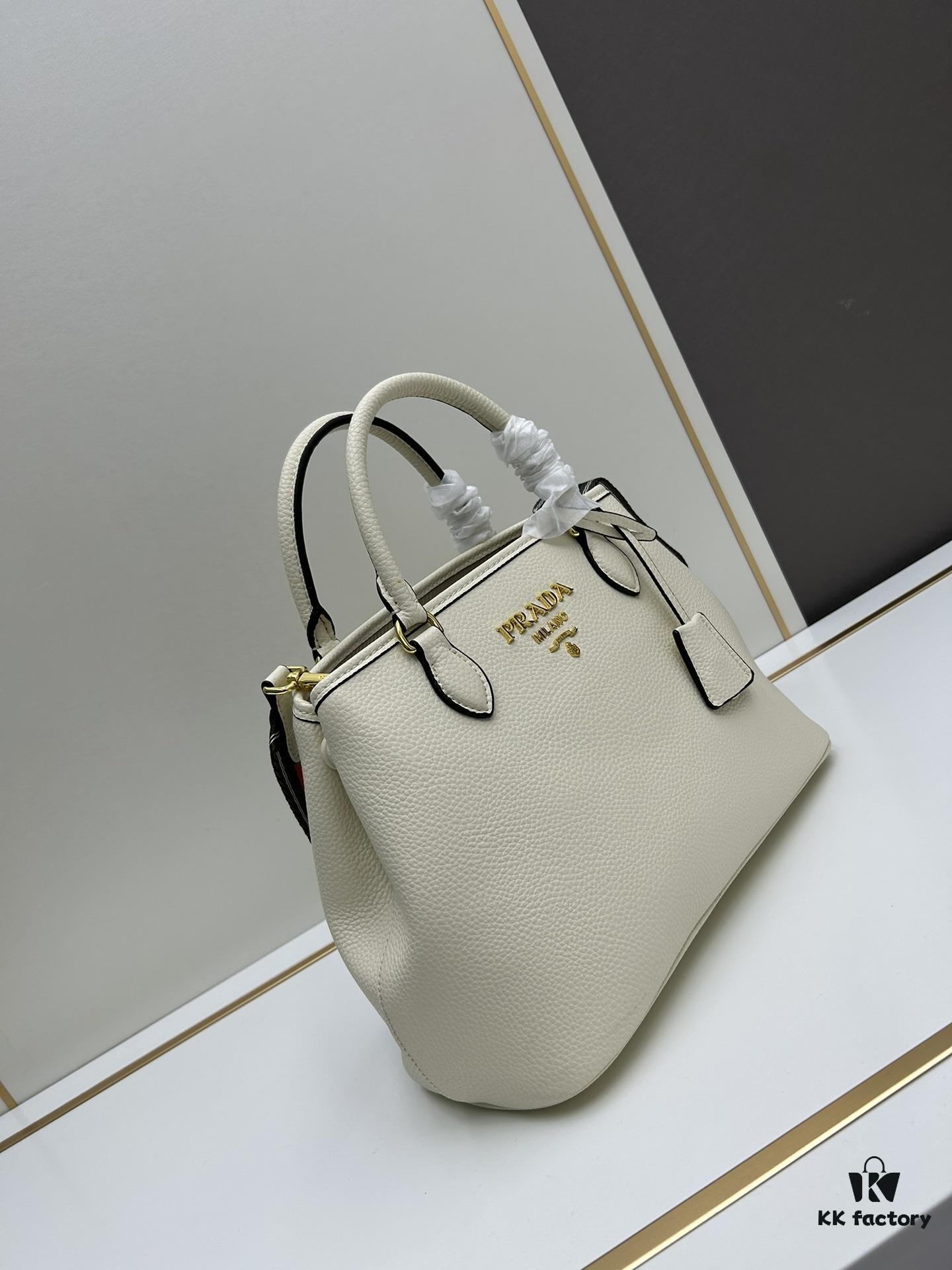 PRADA High-Quality Cabinet Release - Classic Retro Large Handbag